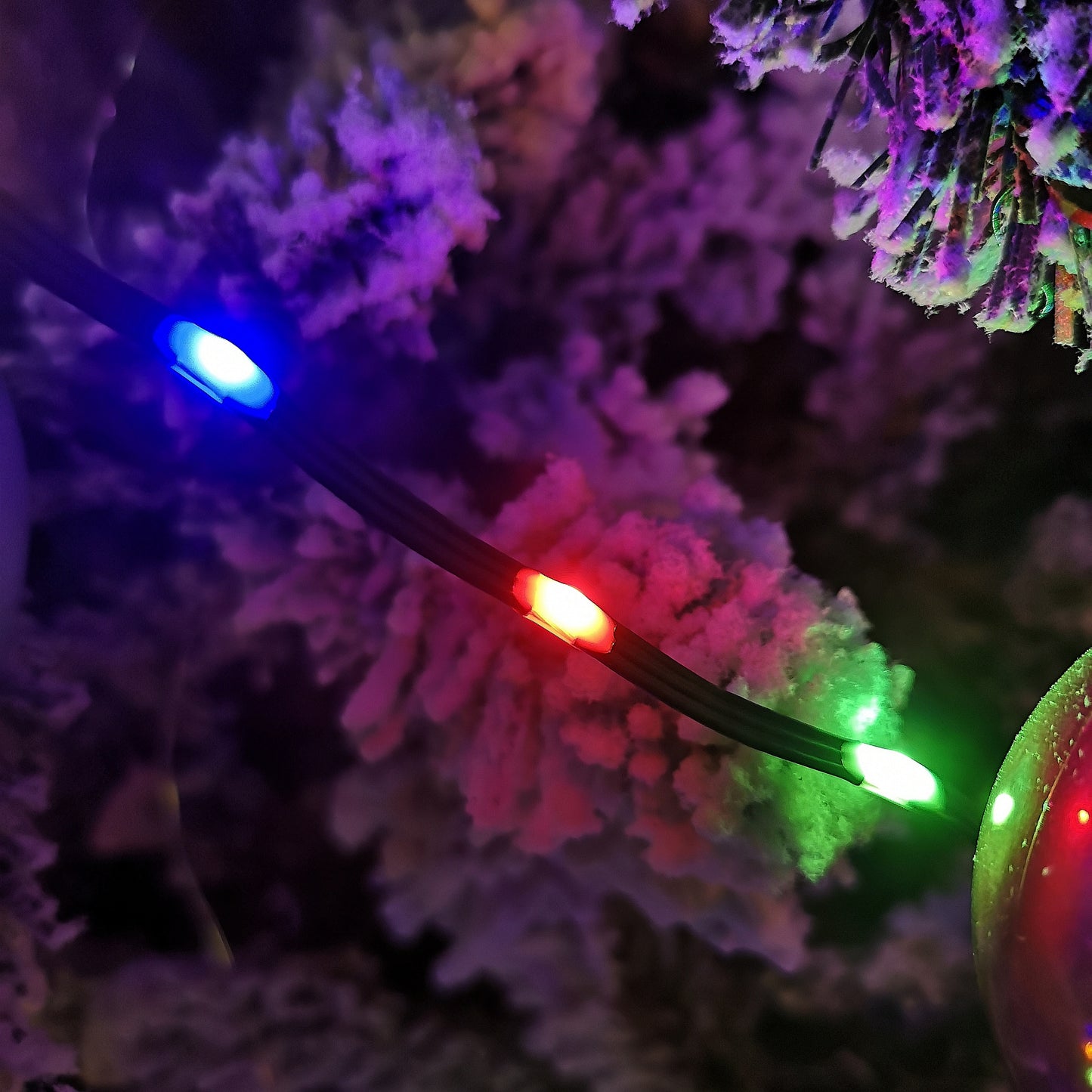 8.7m Indoor Outdoor Flexibrights Christmas Lights with 250 Multi-coloured LEDs