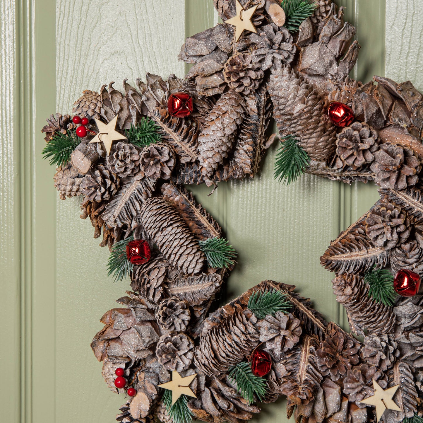 45cm Frosted Hanging Christmas Star Wreath with Red Jingle Bells & Wooden Stars