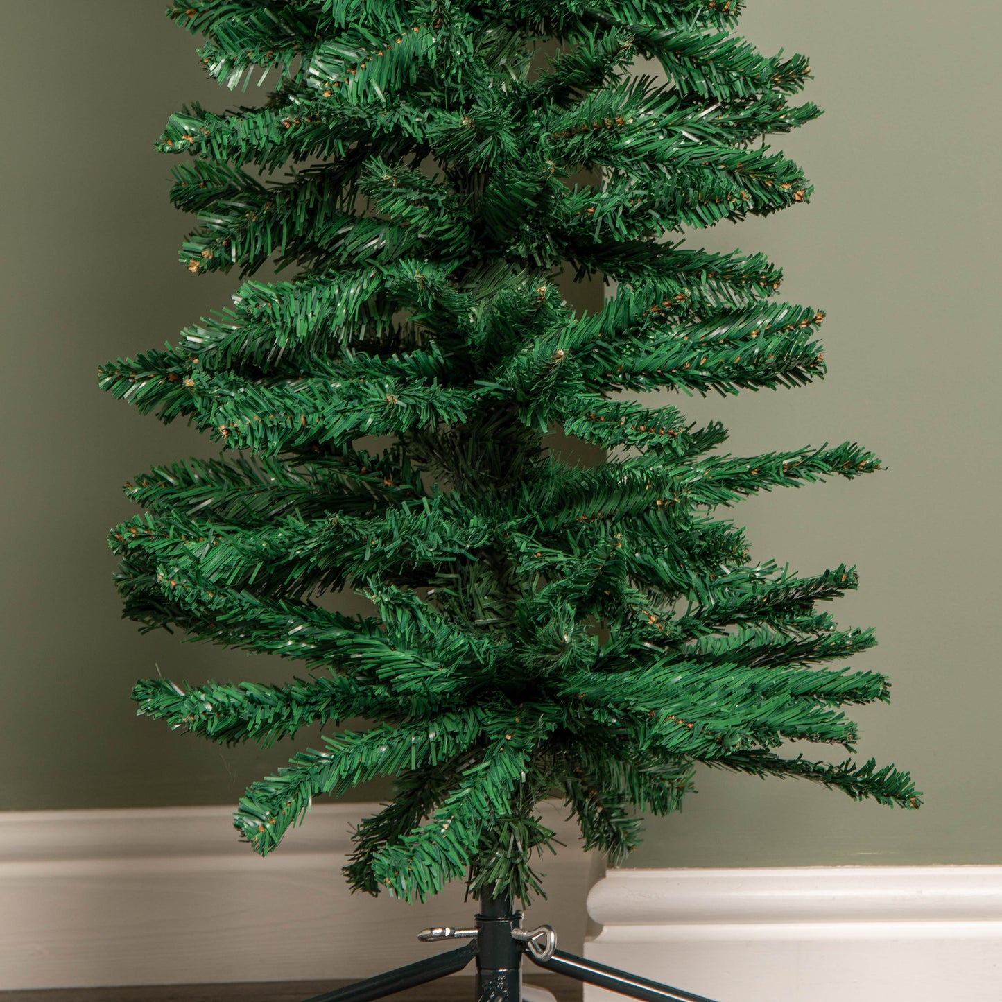 5ft (1.5m) Green Artificial Pencil Christmas Tree With Green Metal Stand and 236 Tips