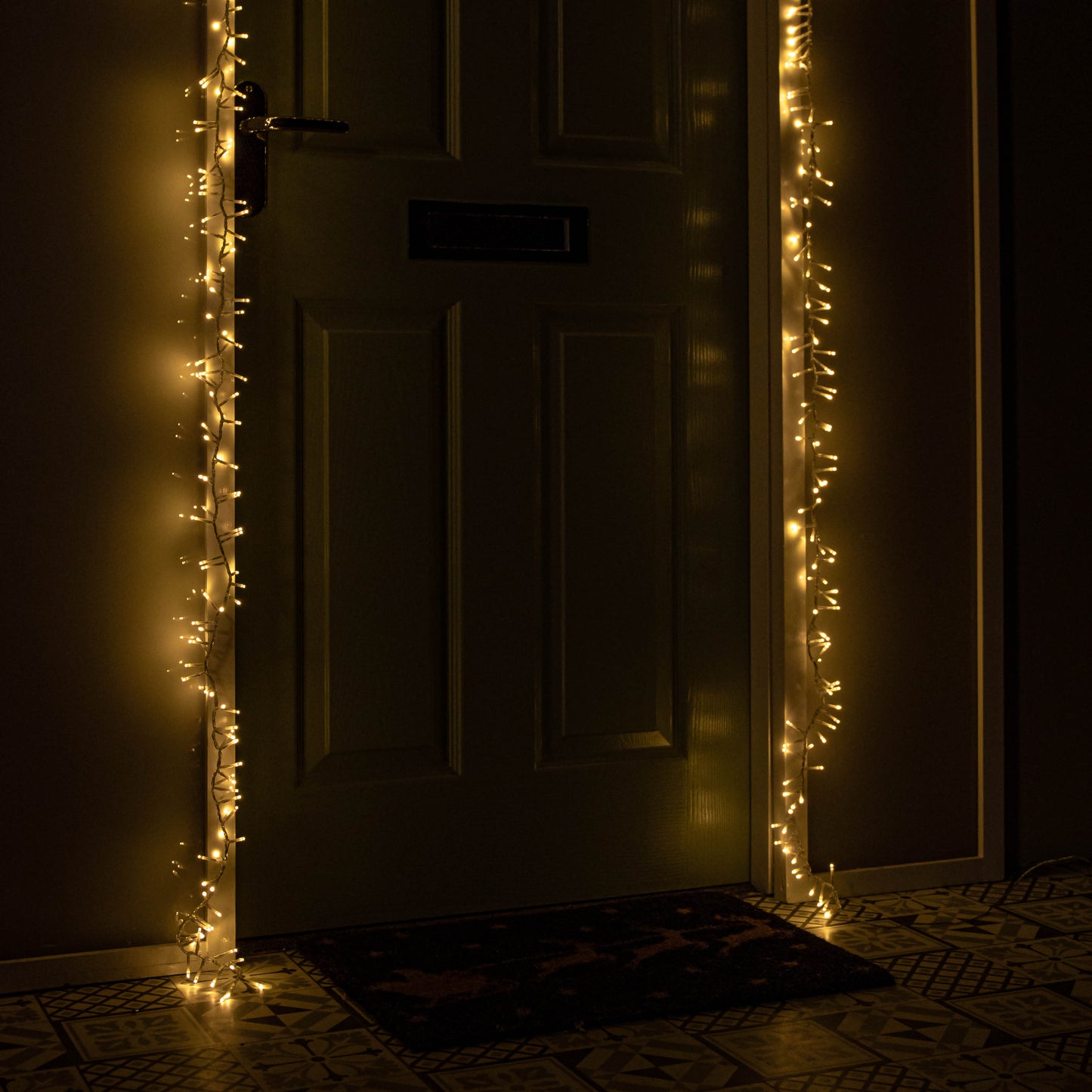 5.5m 440 LED SupaBrights Door Christmas String Lights with Timer in Warm White