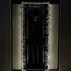 5.5m 880 LED Indoor Outdoor Christmas Door Lights in Warm White