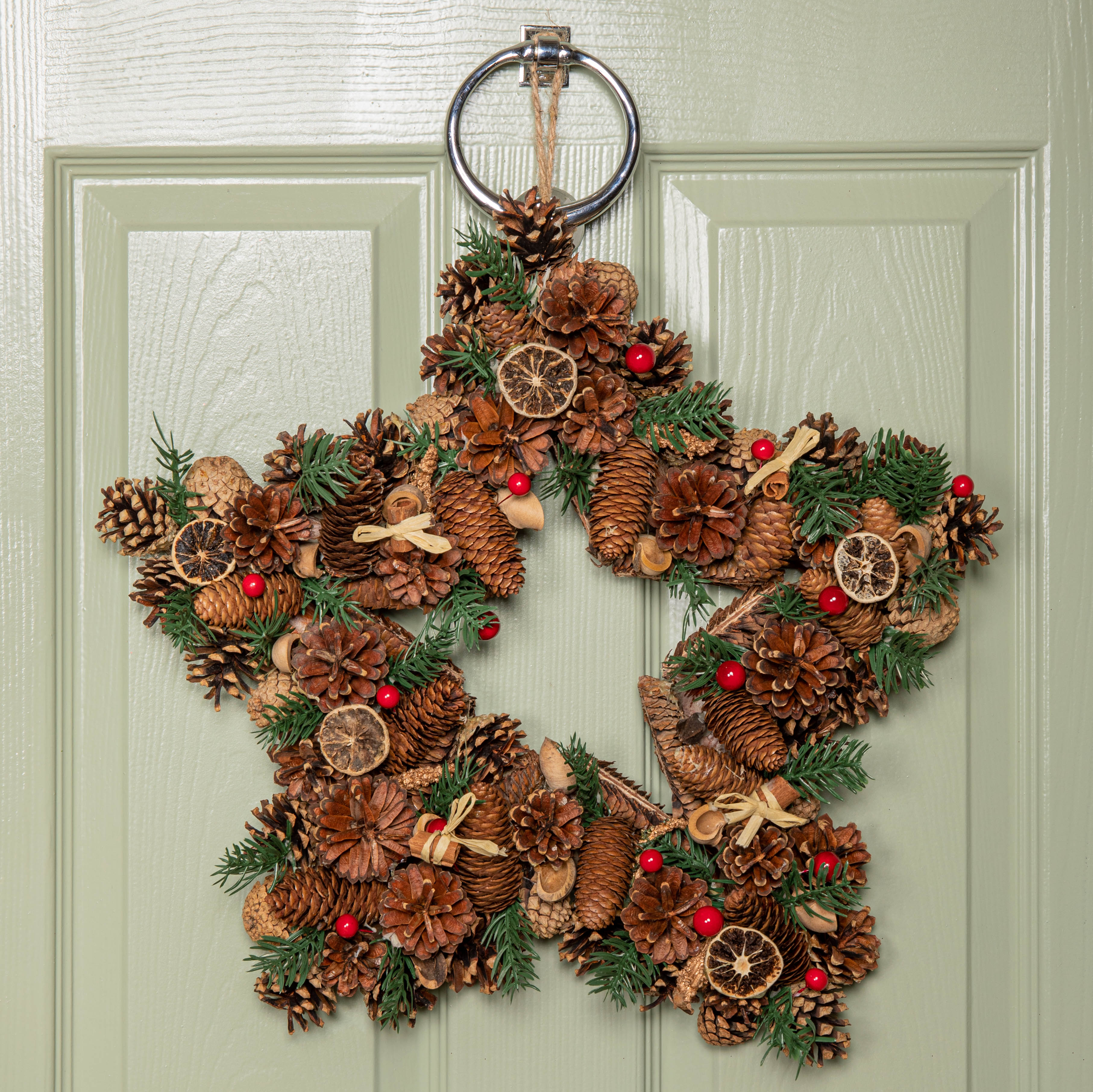 45cm Winter Spice Star Hanging Christmas Wreath with Pine Cones Red Berries & Dried Fruit