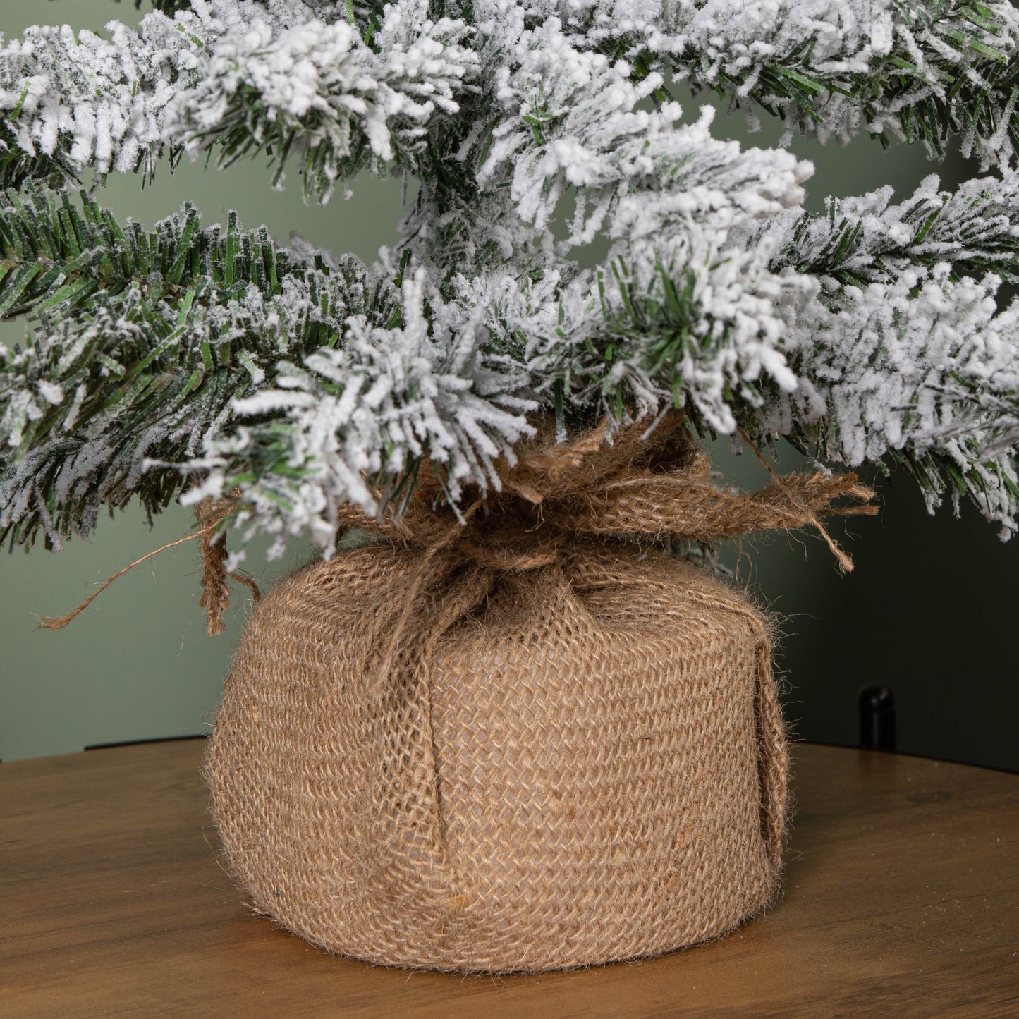 75cm Mini Imperial Snow Flocked Christmas Tree in Burlap Base