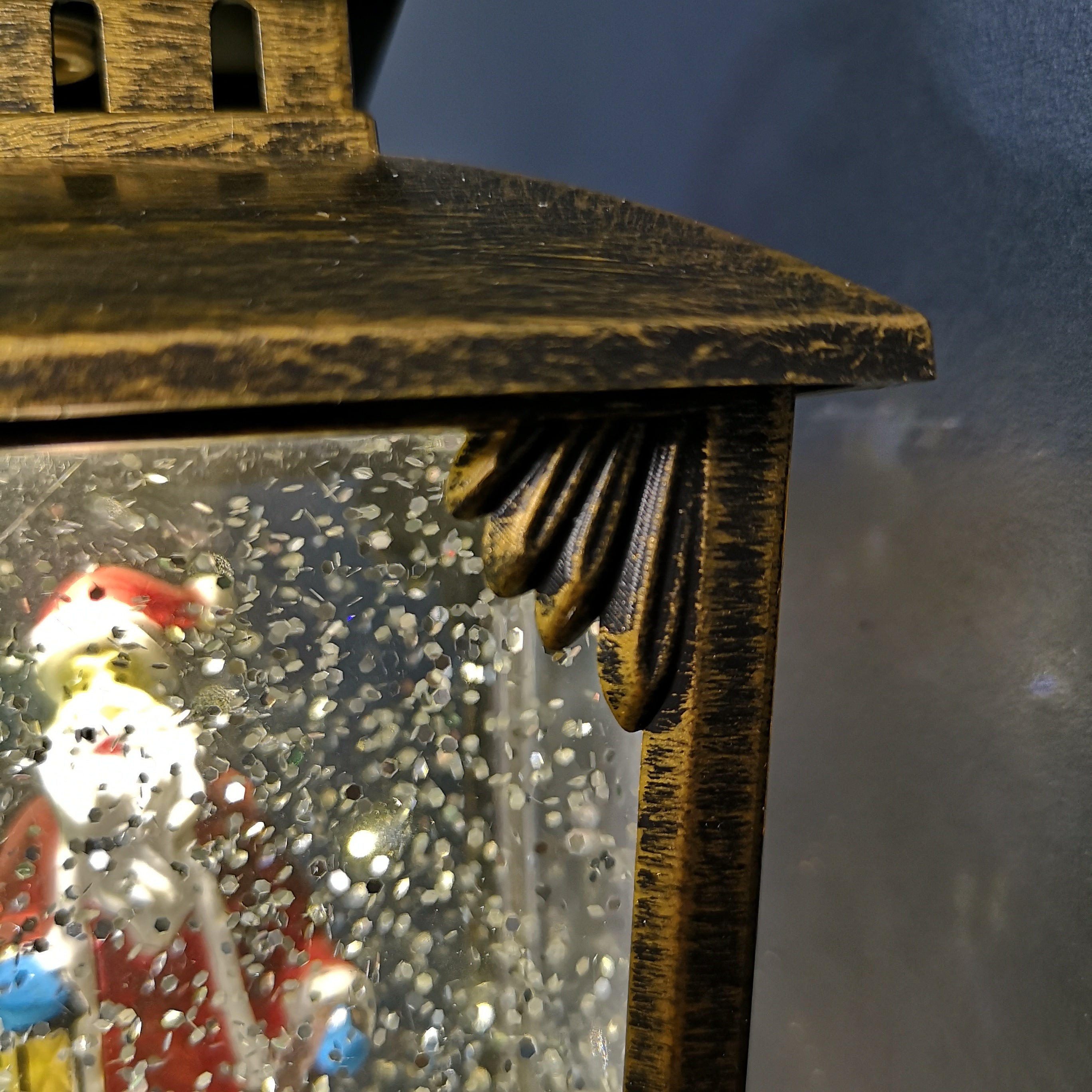 24cm Antique Trapezoid Lantern Glitter Water Spinner with Santa Christmas Decoration