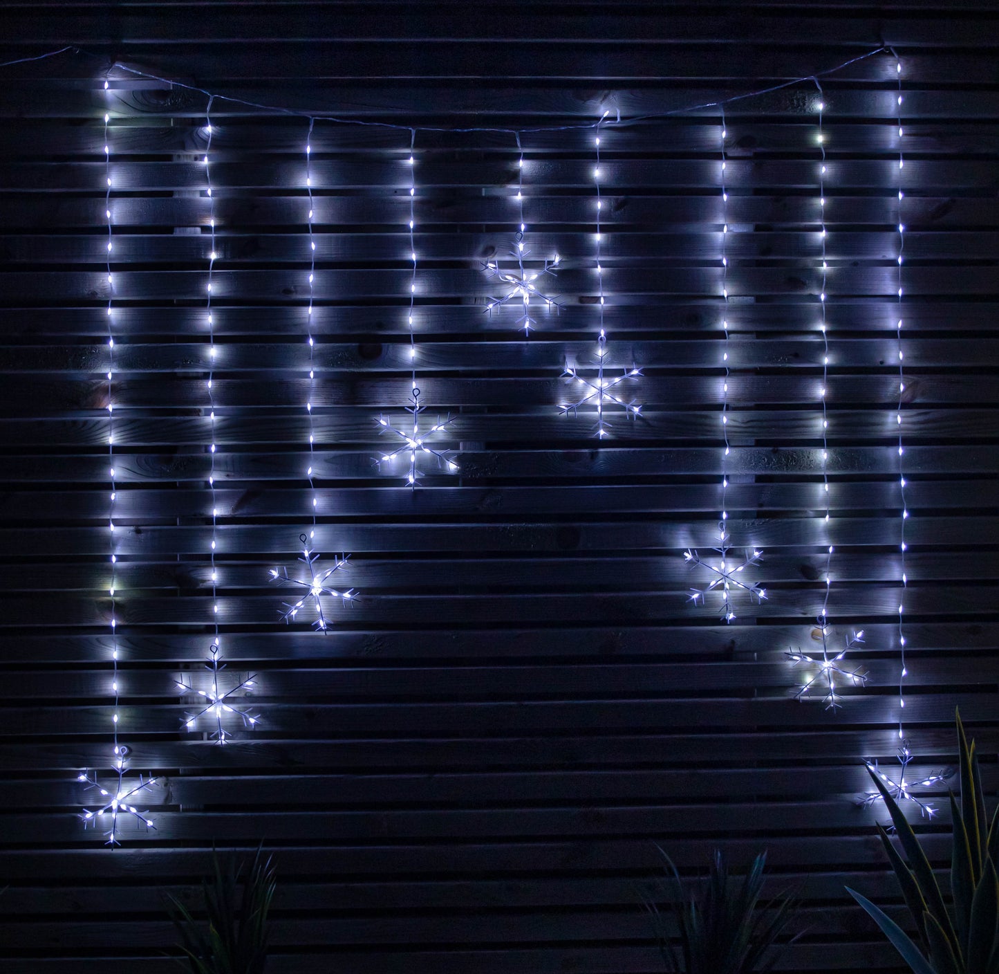 1.2m x 1.2m FlexiBrights Christmas Snowflake Curtain Lights with 267 White LEDs