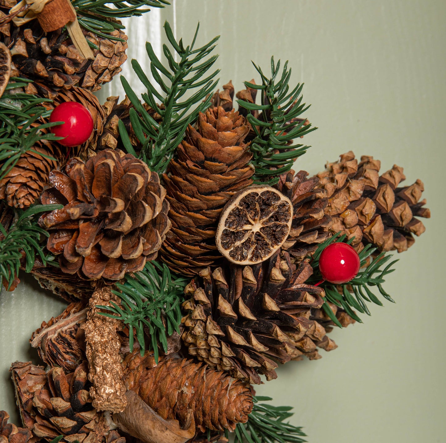 35cm Winter Spice Star Hanging Christmas Wreath with Pine Cones Red Berries & Dried Fruit