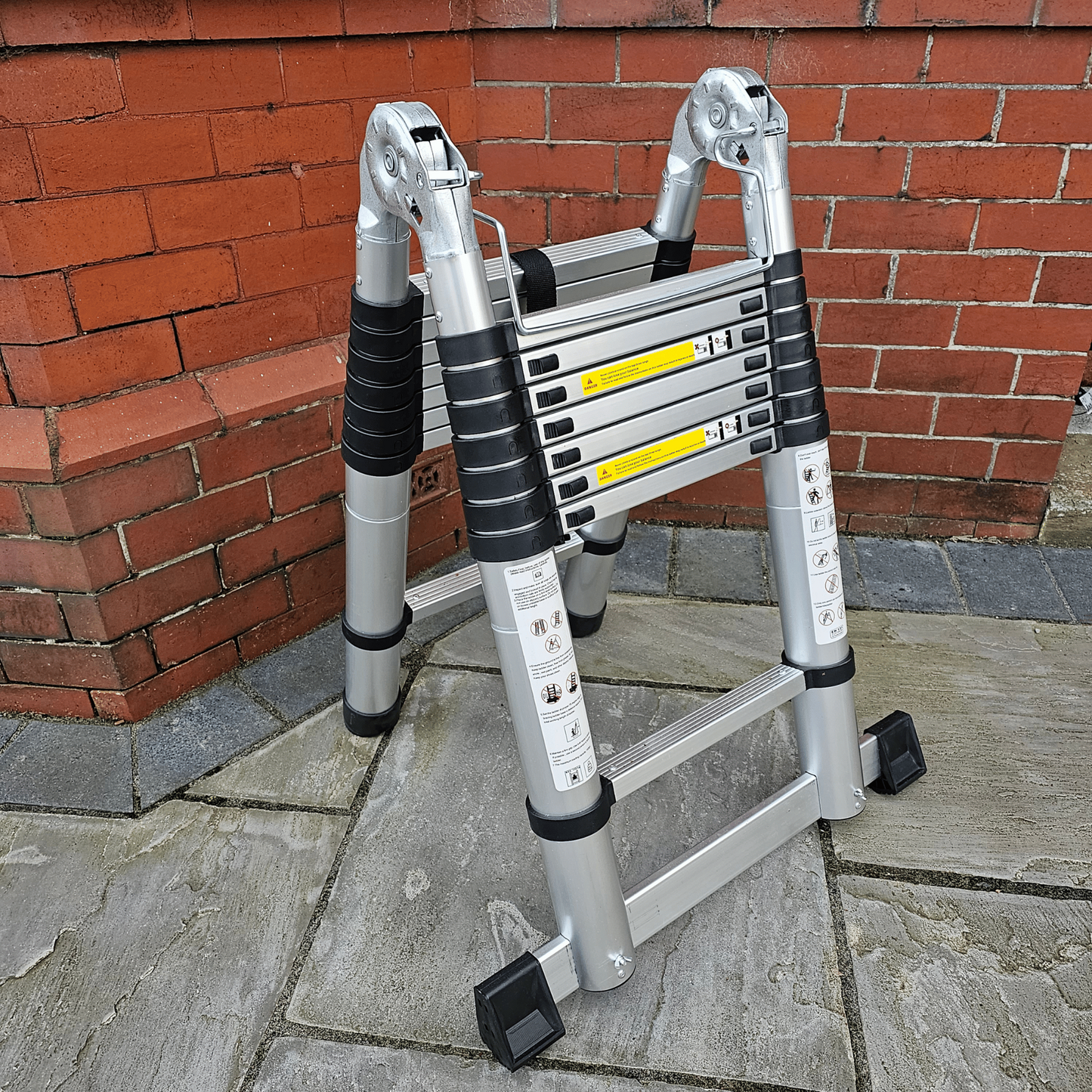 5m Lightweight Aluminium Hinged Telescopic Extendable Multi-Position Ladder & Step Ladder