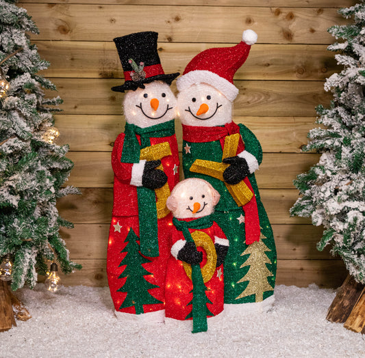 1m Battery Operated Light up Snow Family Christmas Decoration with Warm White LEDs