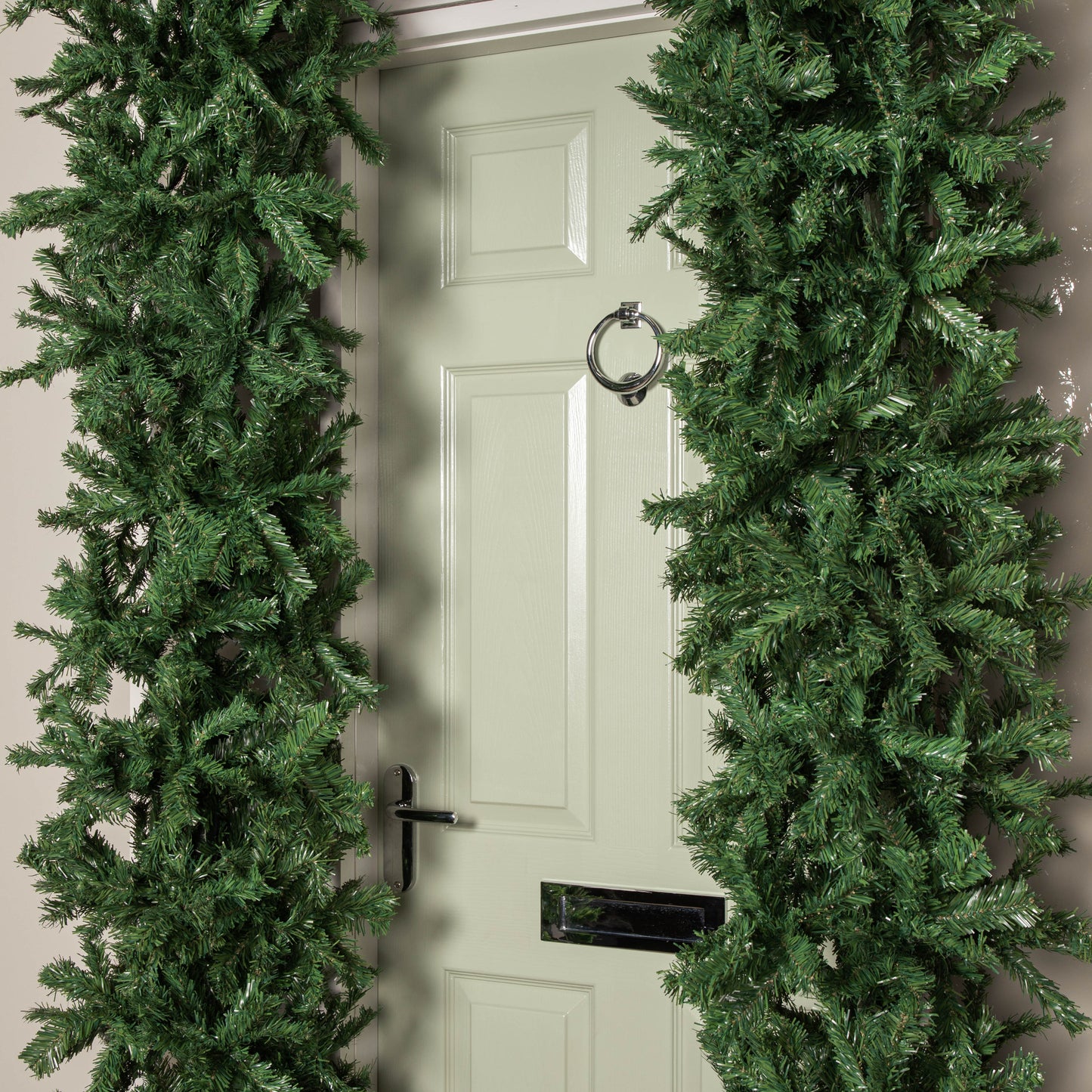 8ft (2.52m) Slimline Single Door Artificial Christmas Tree Arch in Green with 2000 Tips