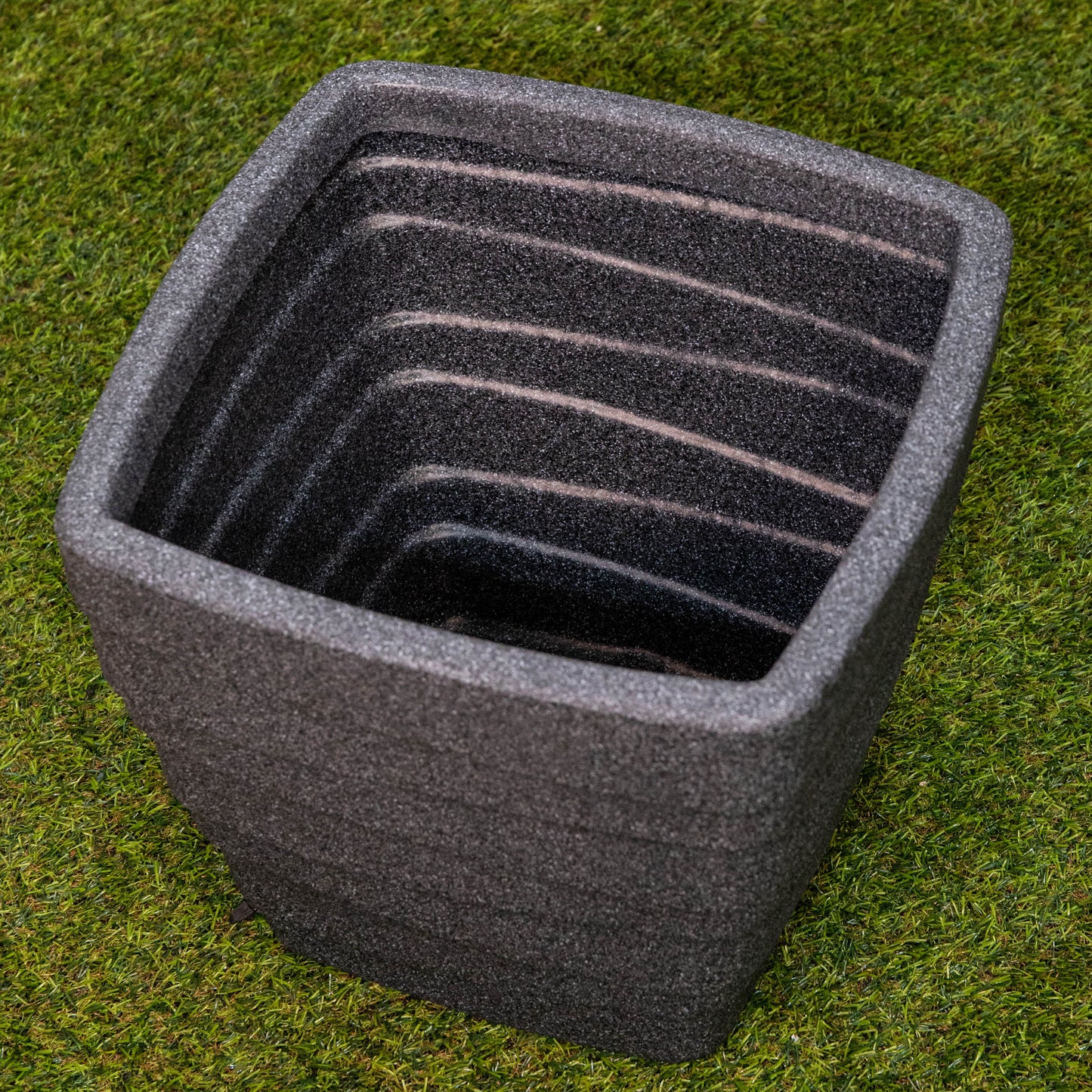 31cm Small Square Dark Grey Garden Patio Trojan Plant pot