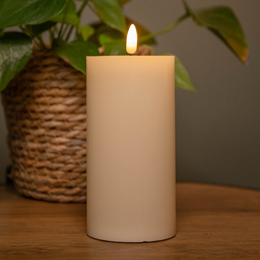 7.5cm x 15cm Cream Wax Melted Pool Effect Candle with Timer Function and Warm White LED