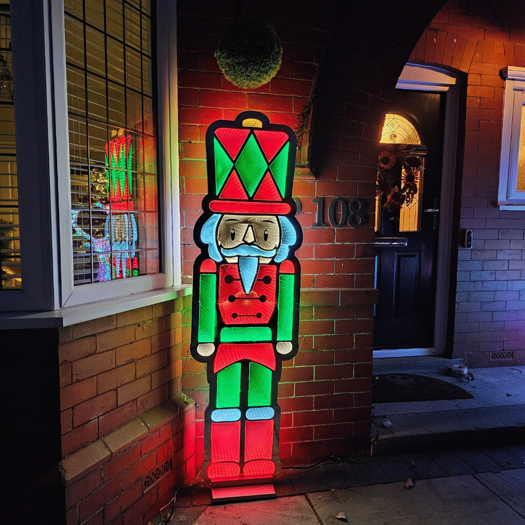 6ft (1.8m) Tall Light up Christmas Nutcracker Infinity Decoration with Multi-Coloured LEDs