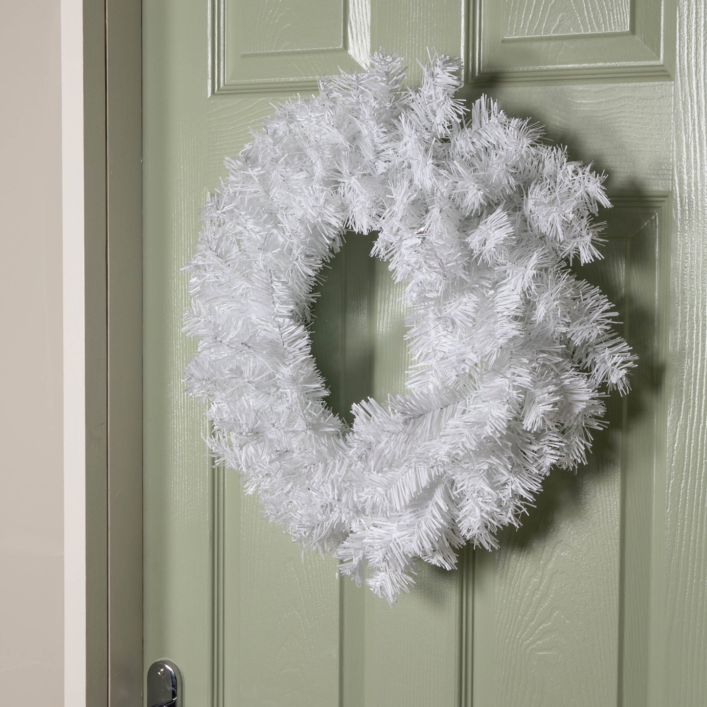 50cm Hanging Plain White Christmas Wreath with PVC Branches