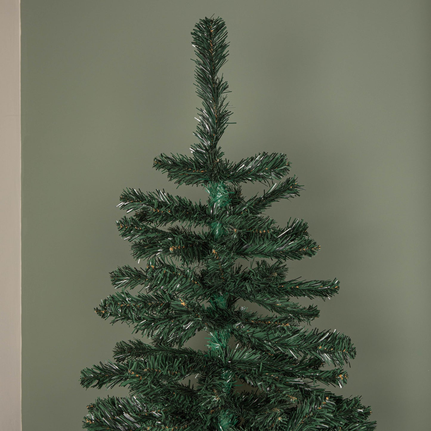 7ft (2.1m) Green Artificial Christmas Tree with Green Metal Stand and 743 Tips