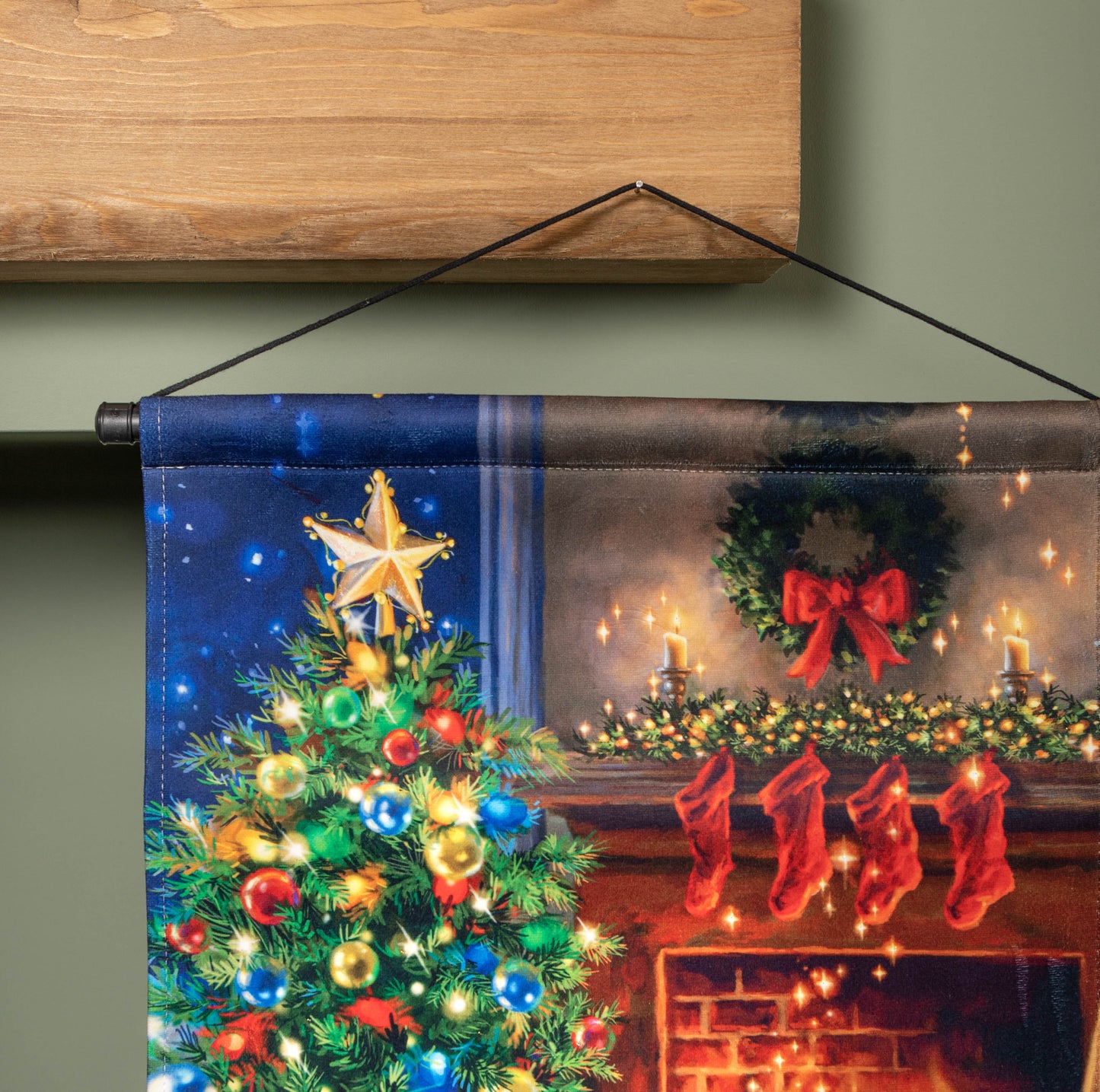 60 x 40cm Battery Operated Light up Fireplace and Tree Fabric Hanging Christmas Banner