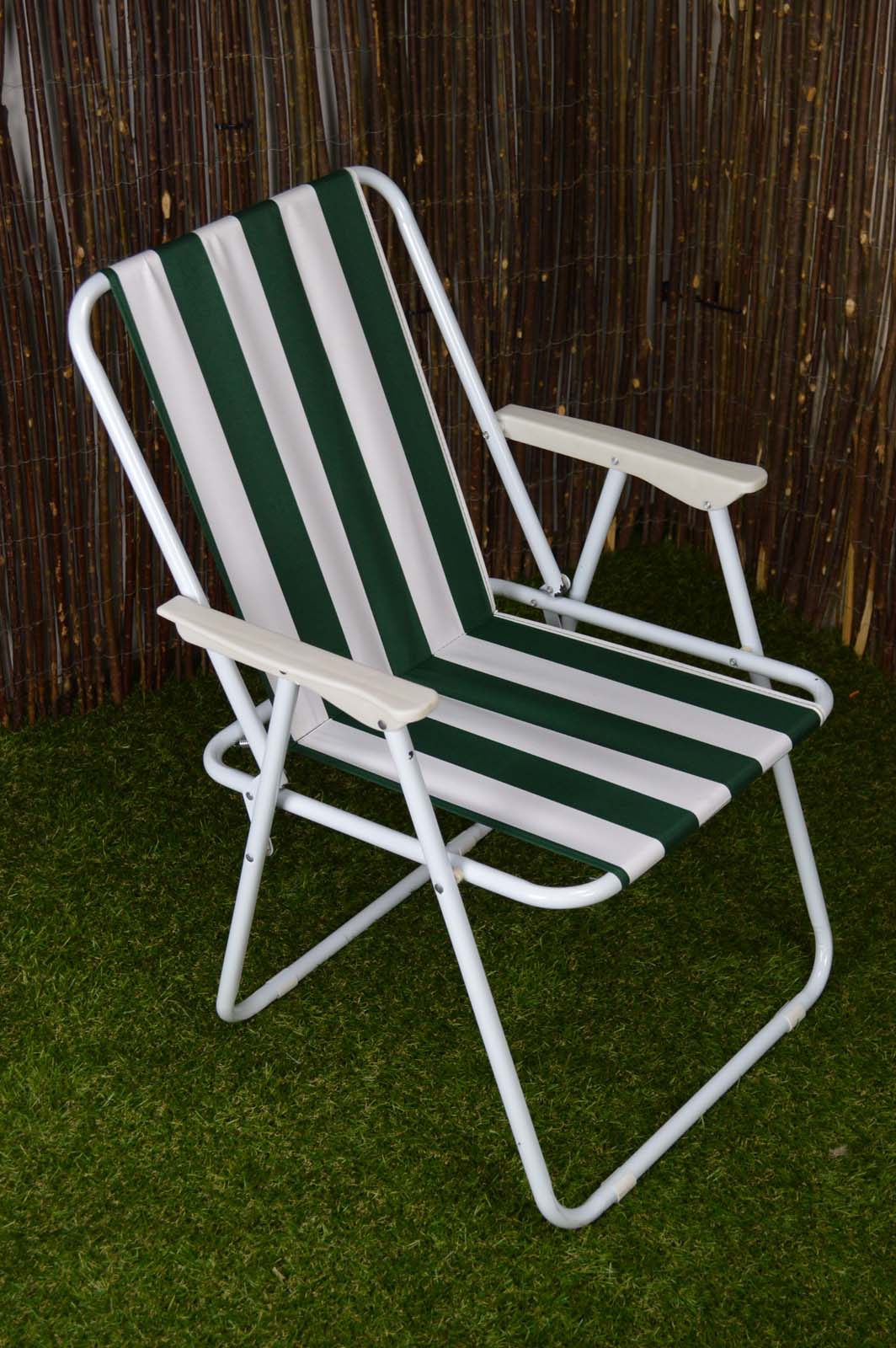 6 Pack of Folding Camping / Picnic Chair in Green and White Garden Patio