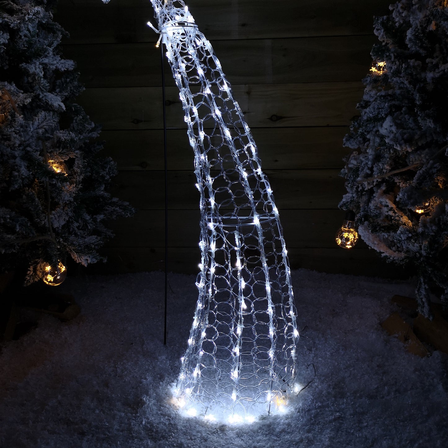 1.2m Light up Soft Acrylic 2D Shooting Christmas Star with 200 LEDs in White & Warm White