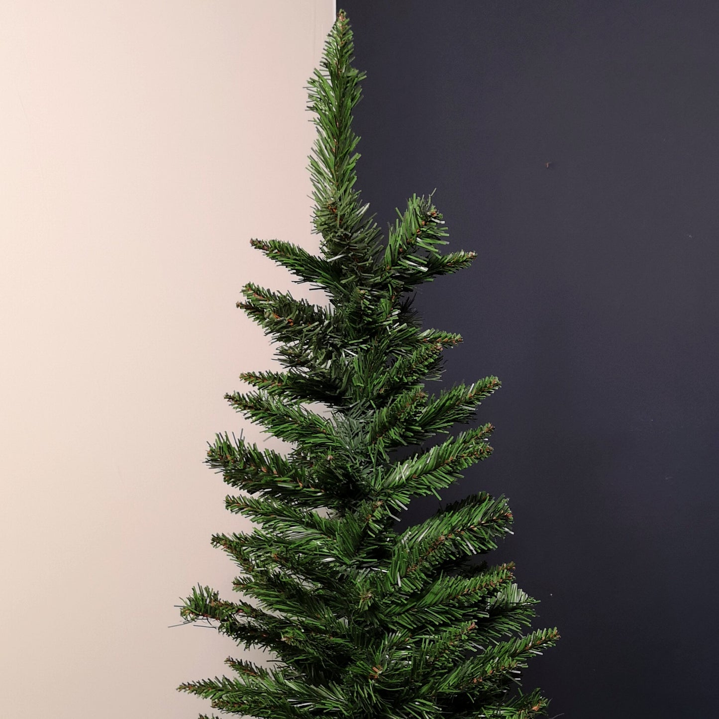 4ft (1.2m) Pencil Style Slim Artificial Christmas Tree in Green