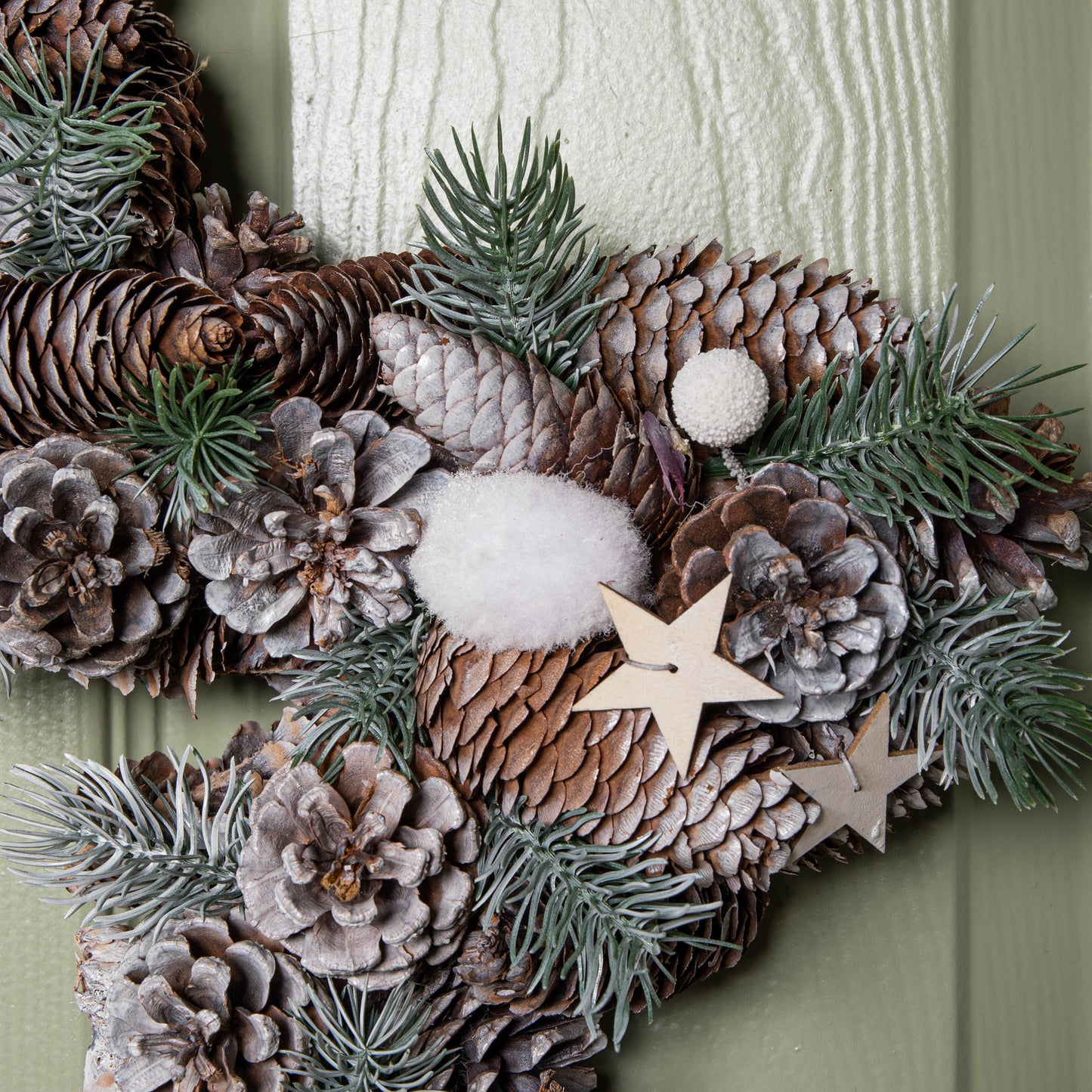 45cm Frosted Hanging Christmas Star Wreath with Pine Cones & Wooden Stars