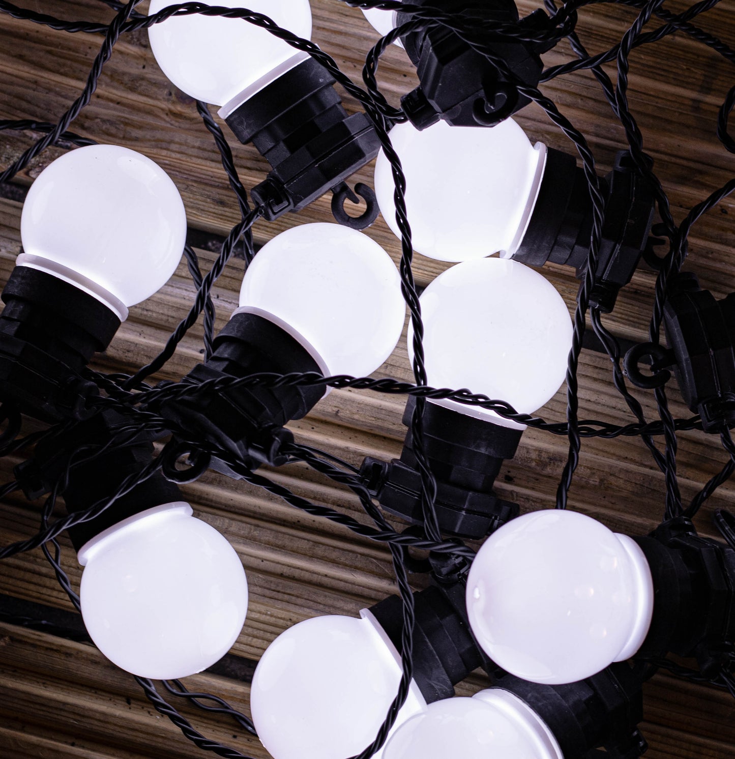 Set of 20 Indoor Outdoor Connectable Party Festoon Lights with Cool White LEDs