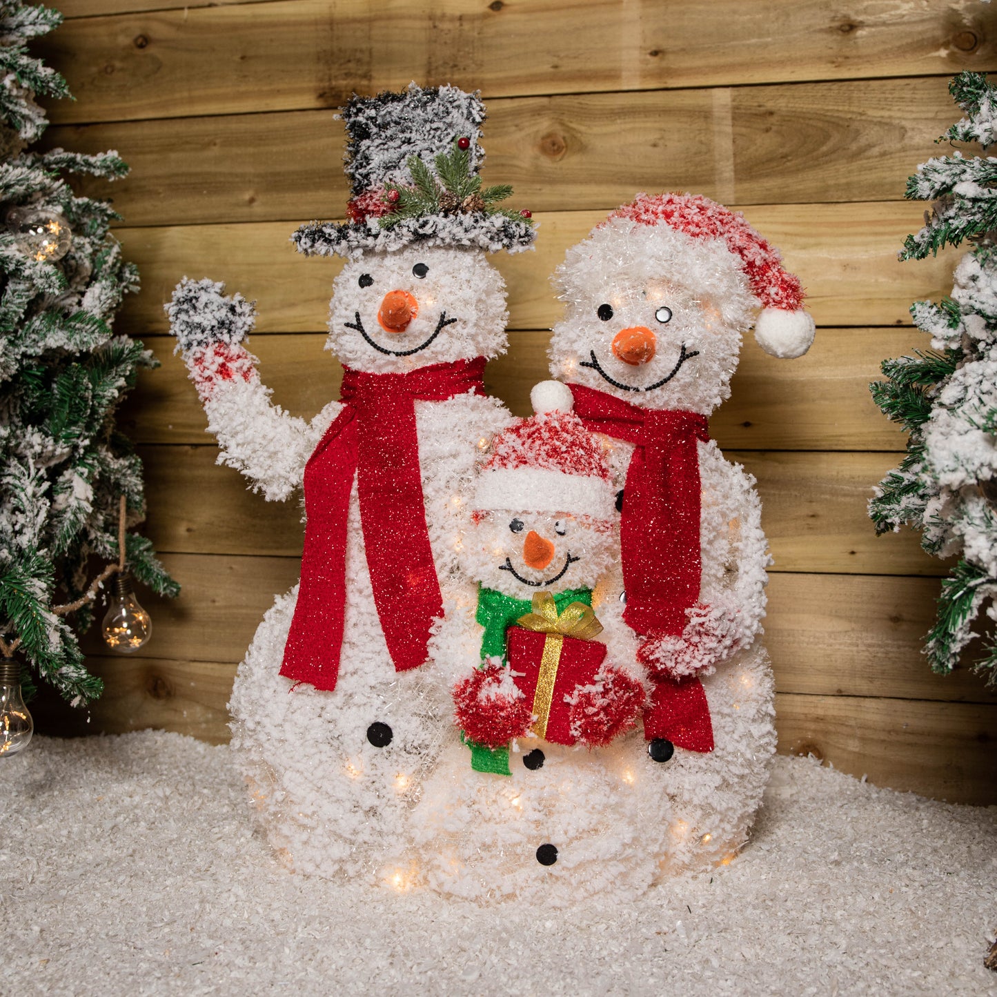 79cm Battery Operated Light up Snow Family Christmas Decoration with LEDs & Timer Function