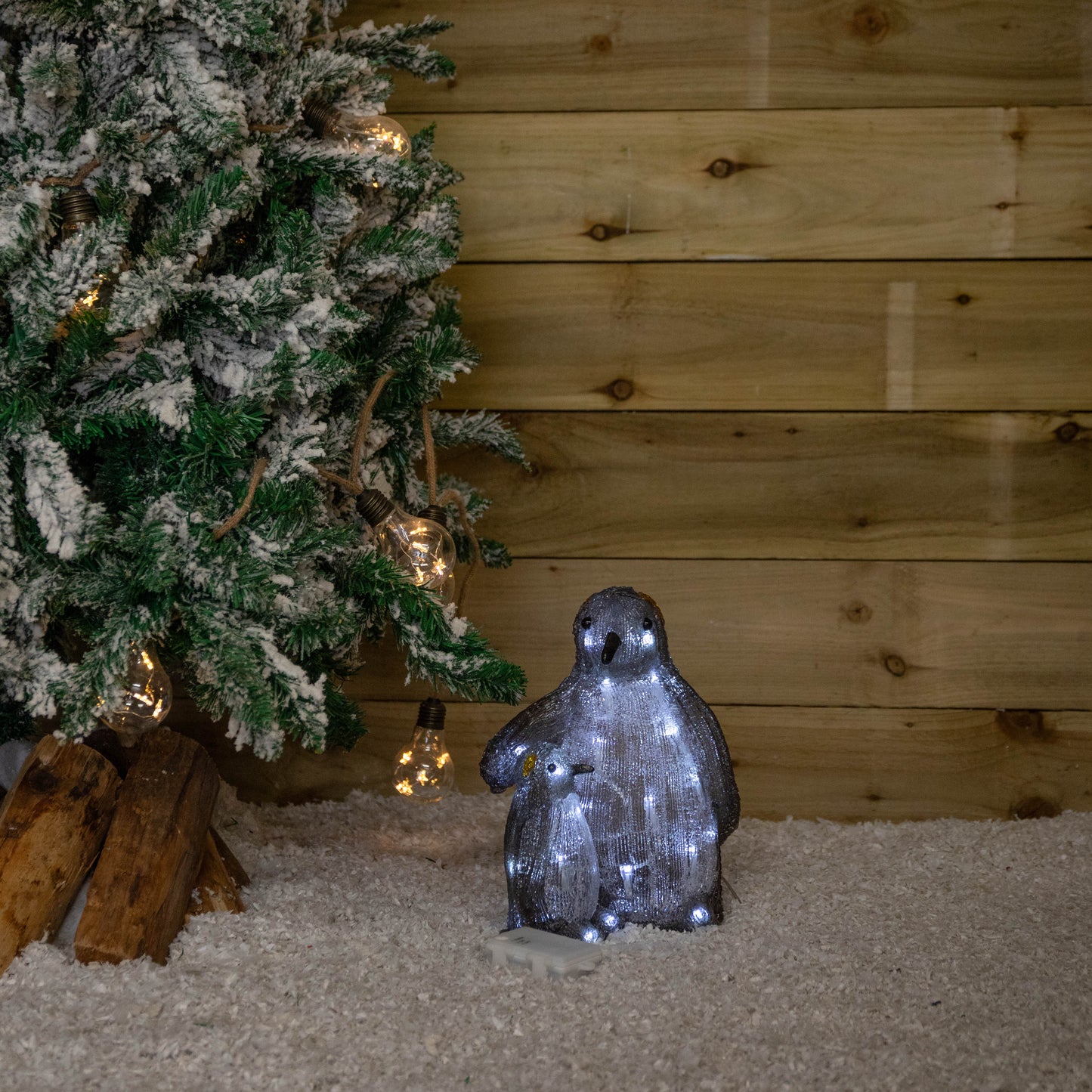 29cm Battery Operated Light up Acrylic Christmas Penguin & Chick with 30 White LEDs 