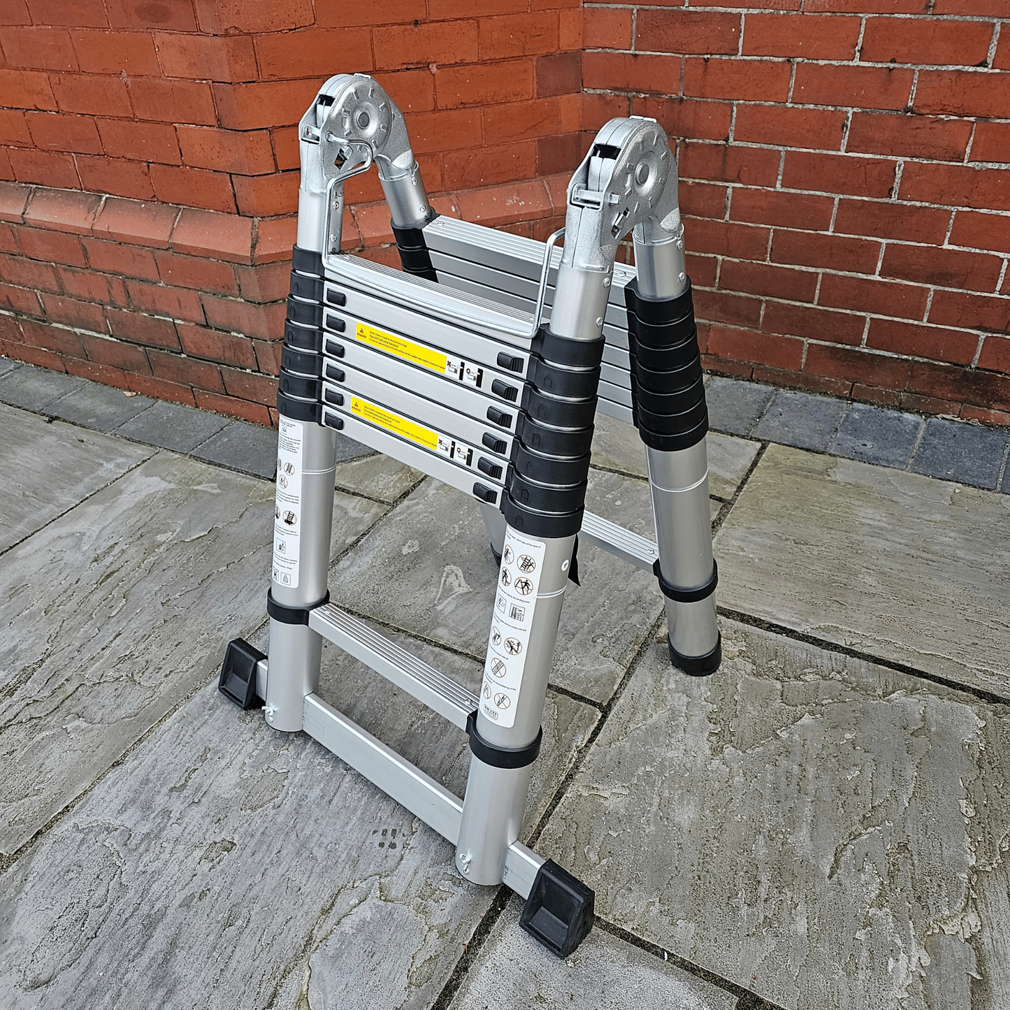 5m Lightweight Aluminium Hinged Telescopic Extendable Multi-Position Ladder & Step Ladder