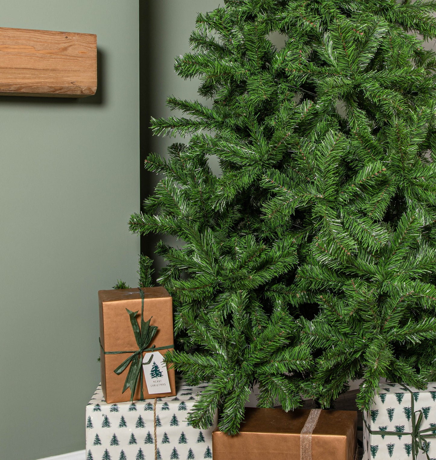 7ft Colorado Spruce Christmas Tree in Green with 763 tips