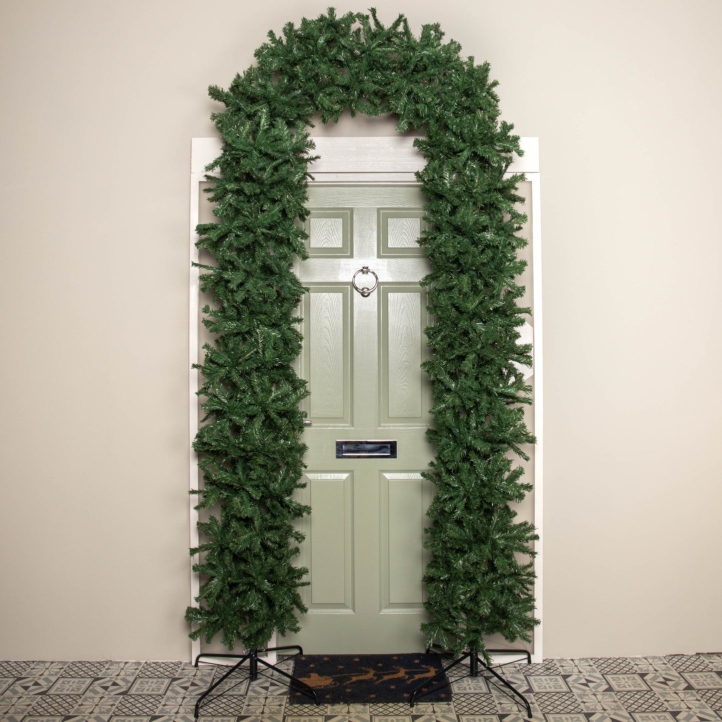 8ft (2.52m) Slimline Single Door Artificial Christmas Tree Arch in Green with 2000 Tips