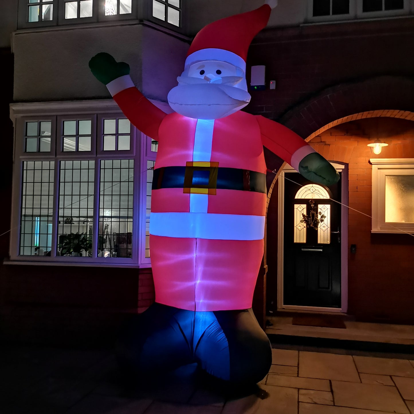 GIANT: 13ft (4m) Outdoor Inflatable Light up Christmas Santa with Raised Arm with LEDs