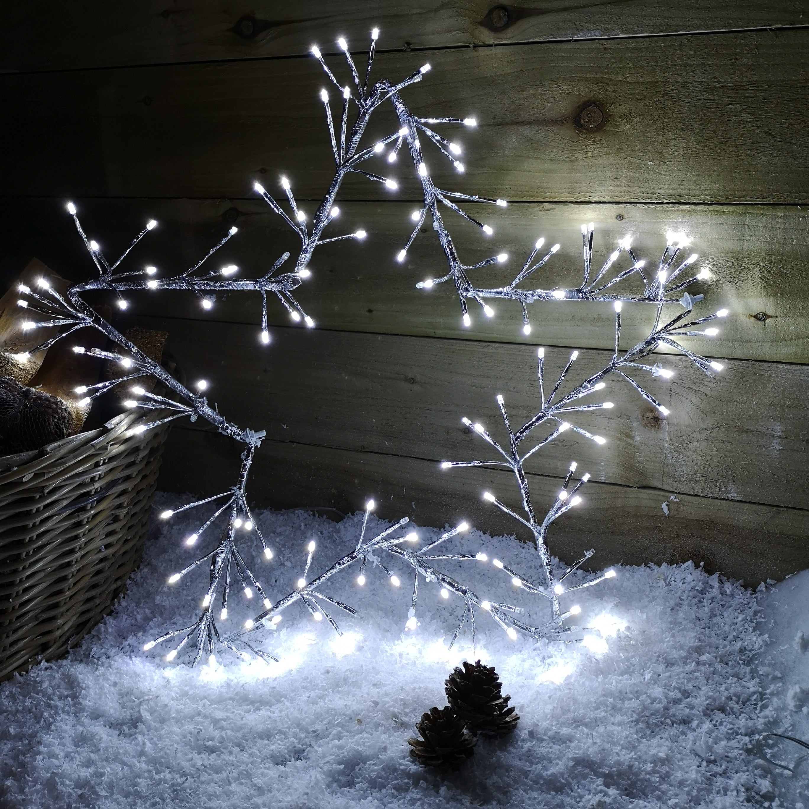 60cm Silver Christmas Star 150 Ice White LED Indoor/Outdoor Christmas Decorations