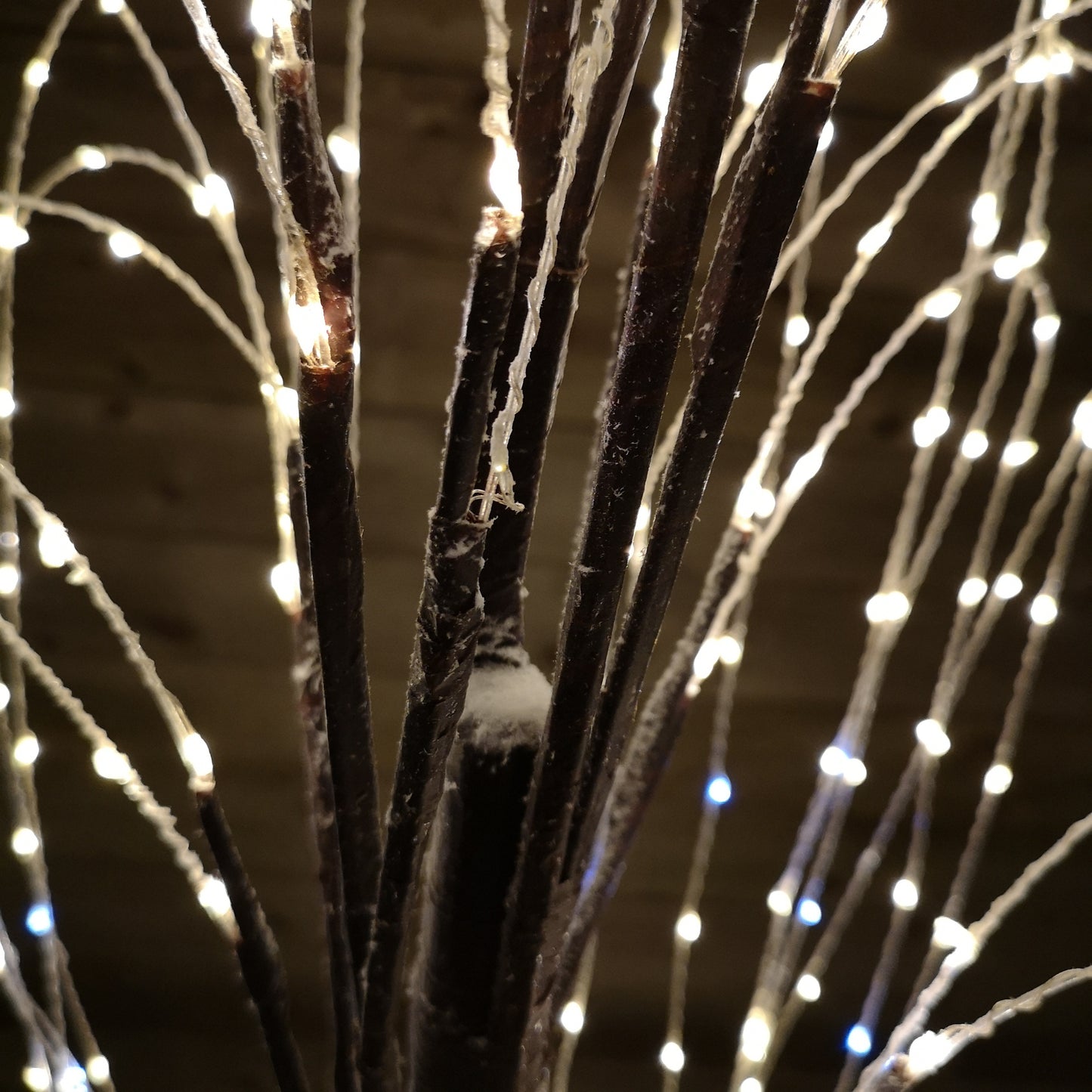 180cm Brown Flocked Willow Tree 600 LED Warm White Garden Christmas Decoration