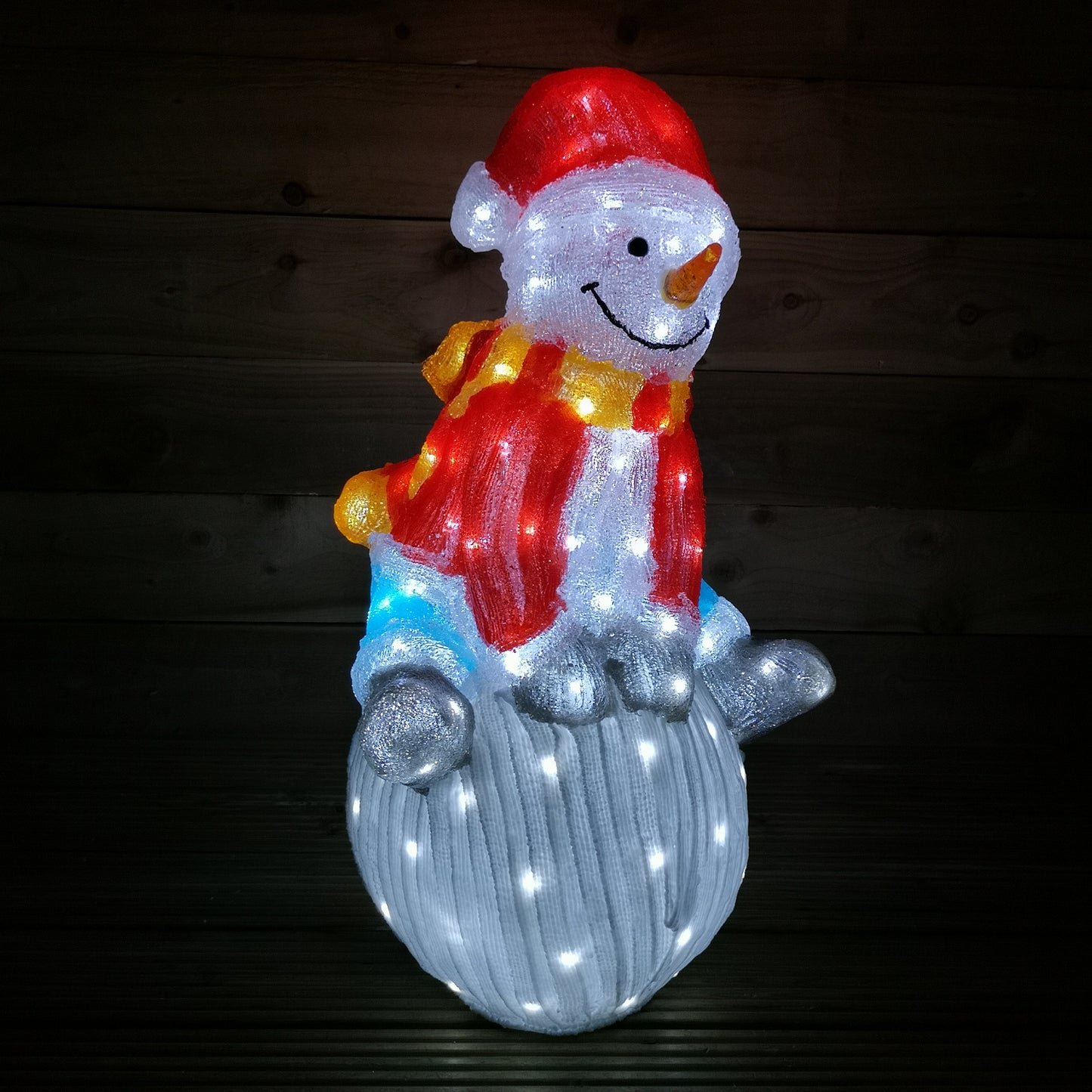 70cm Indoor Outdoor LED Acrylic Snowman Christmas Decoration in Cool White