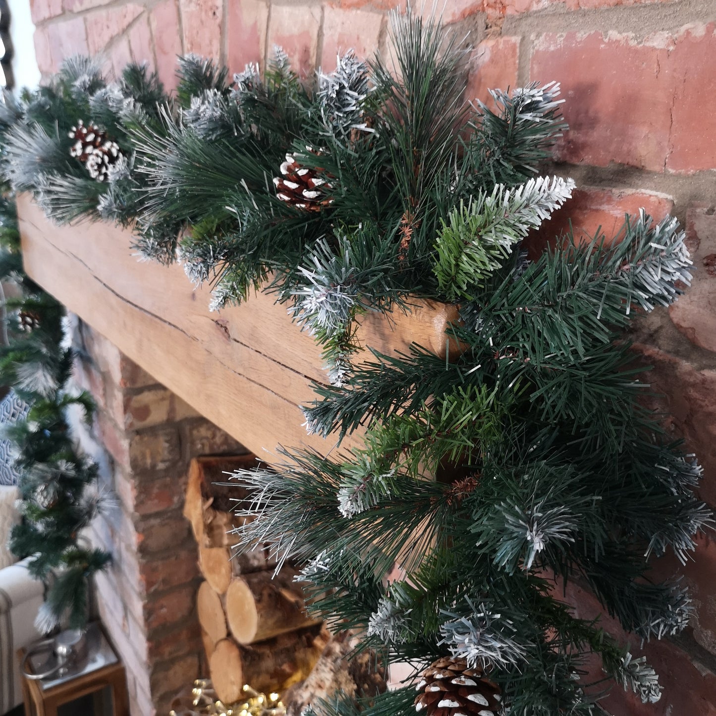 270cm x 25cm Frosted Glacier Christmas Garland with Pine Cones