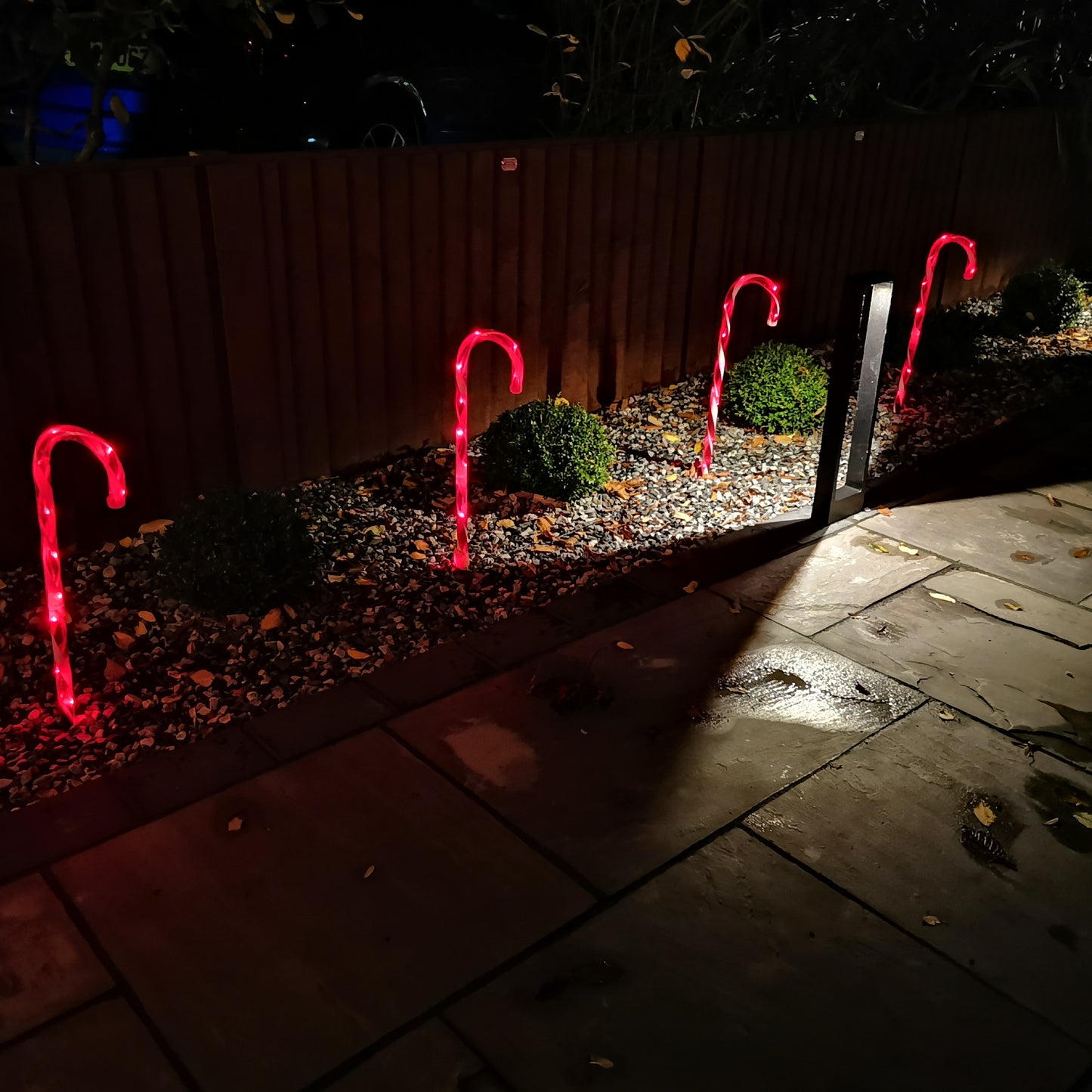 4pcs 62cm Outdoor Red Christmas Candy Cane LED Path Lights for Garden