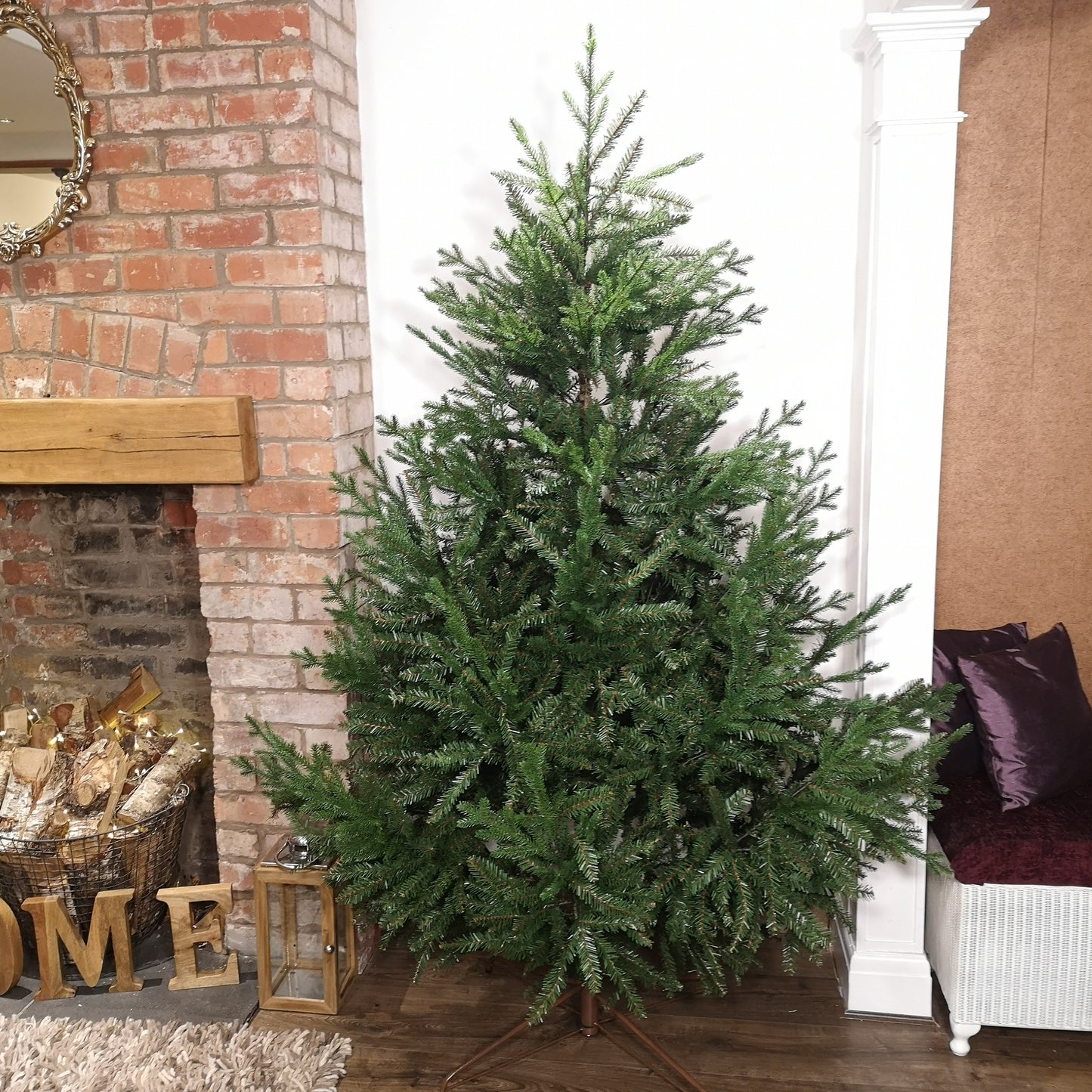 7ft 210cm Green Glenshee Spruce Artificial Christmas Tree PE and PVC Mix Natural Look