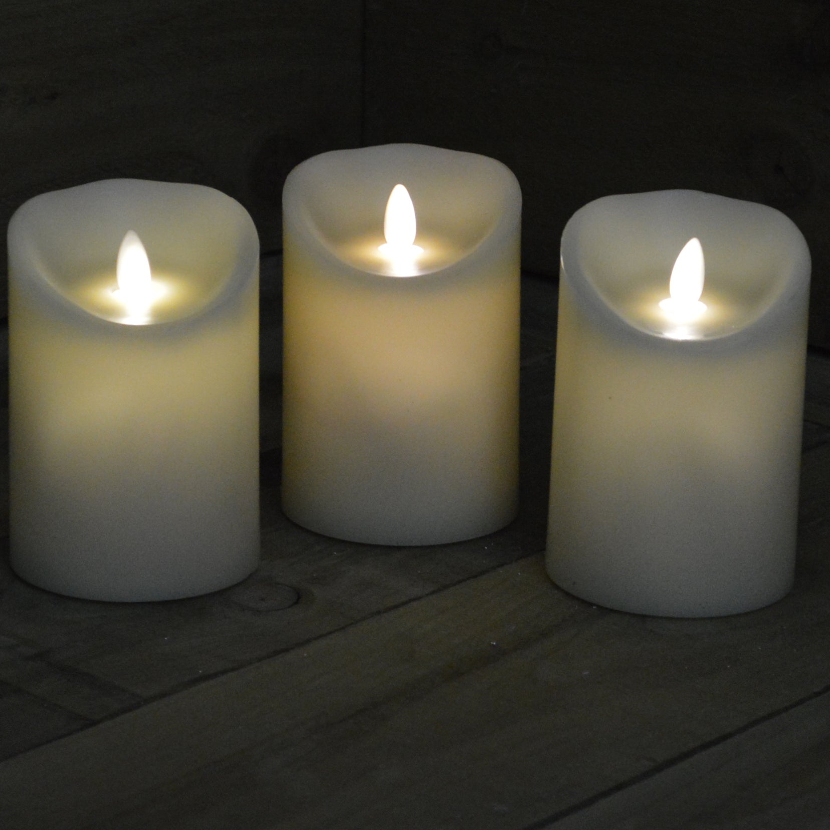 Set of 3 - 13cm x 9cm Battery Operated Dancing Flame Candle with Timer in Cream