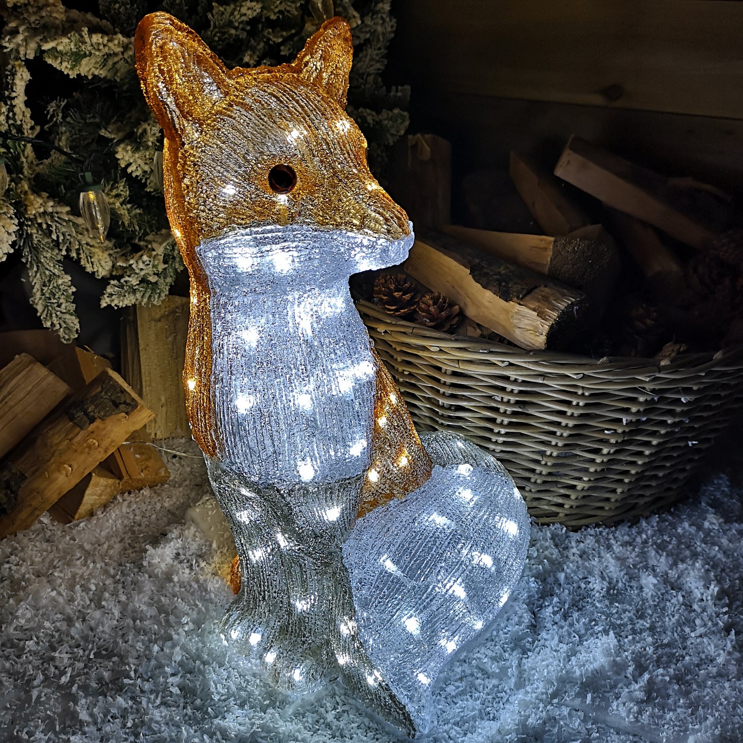 54cm The Snowman & Snowdog 2018 Acrylic Fox Christmas Decoration with 100 Ice White LEDs