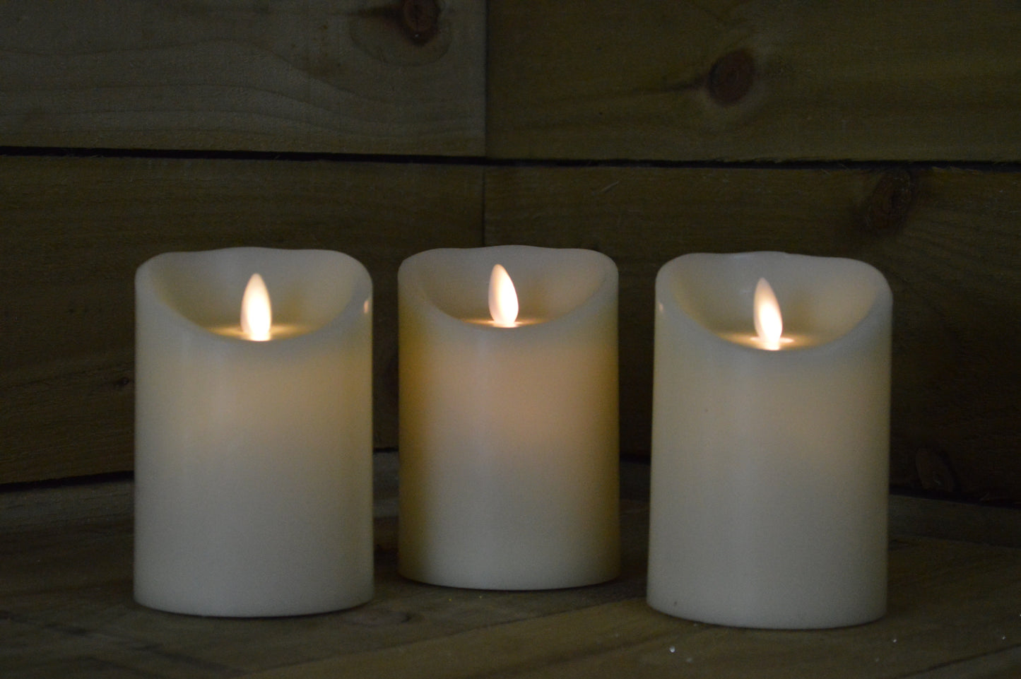 Set of 3 - 13cm x 9cm Battery Operated Dancing Flame Candle with Timer in Cream