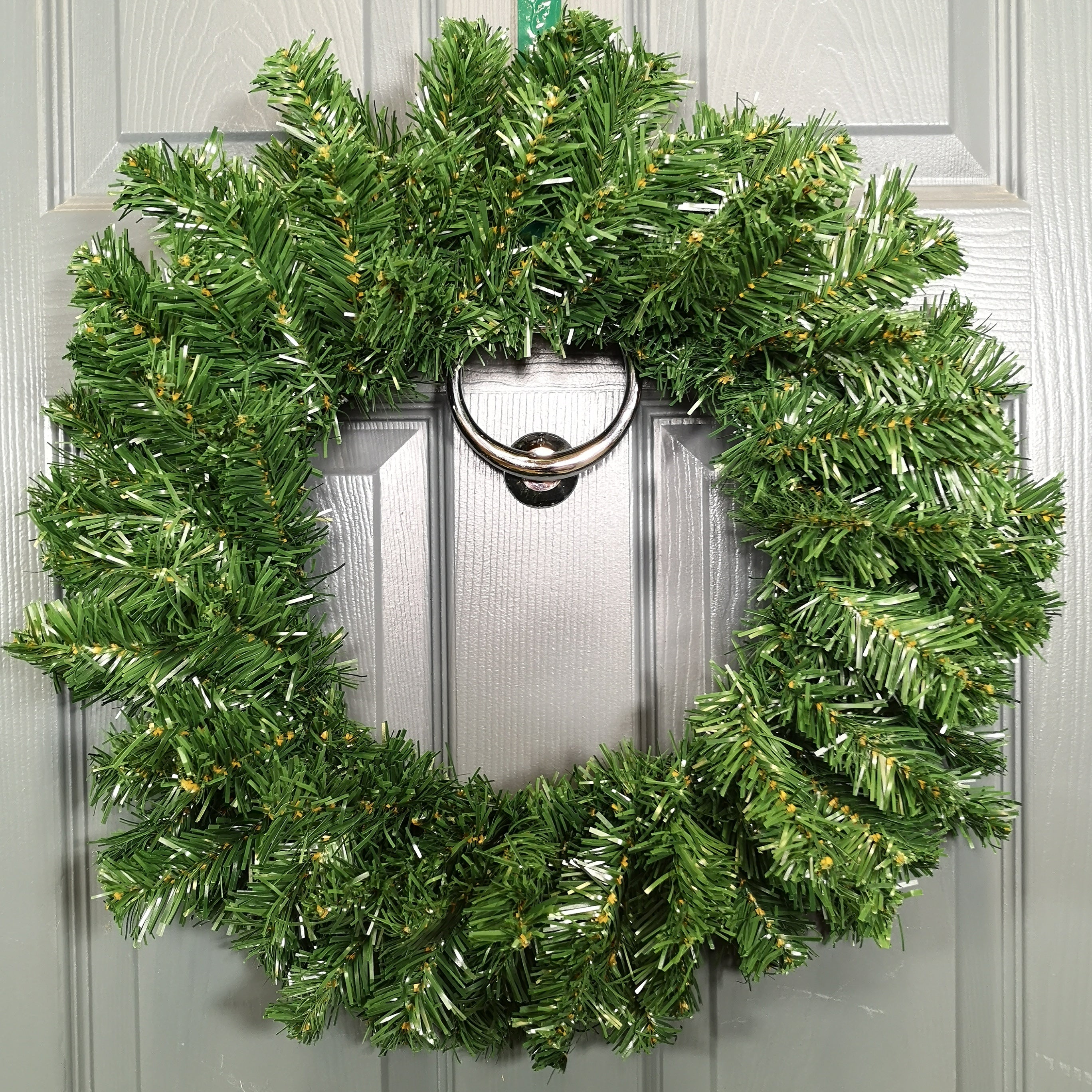 50cm Diameter Plain Green Artificial Imperial Pine Christmas Wreath Decoration