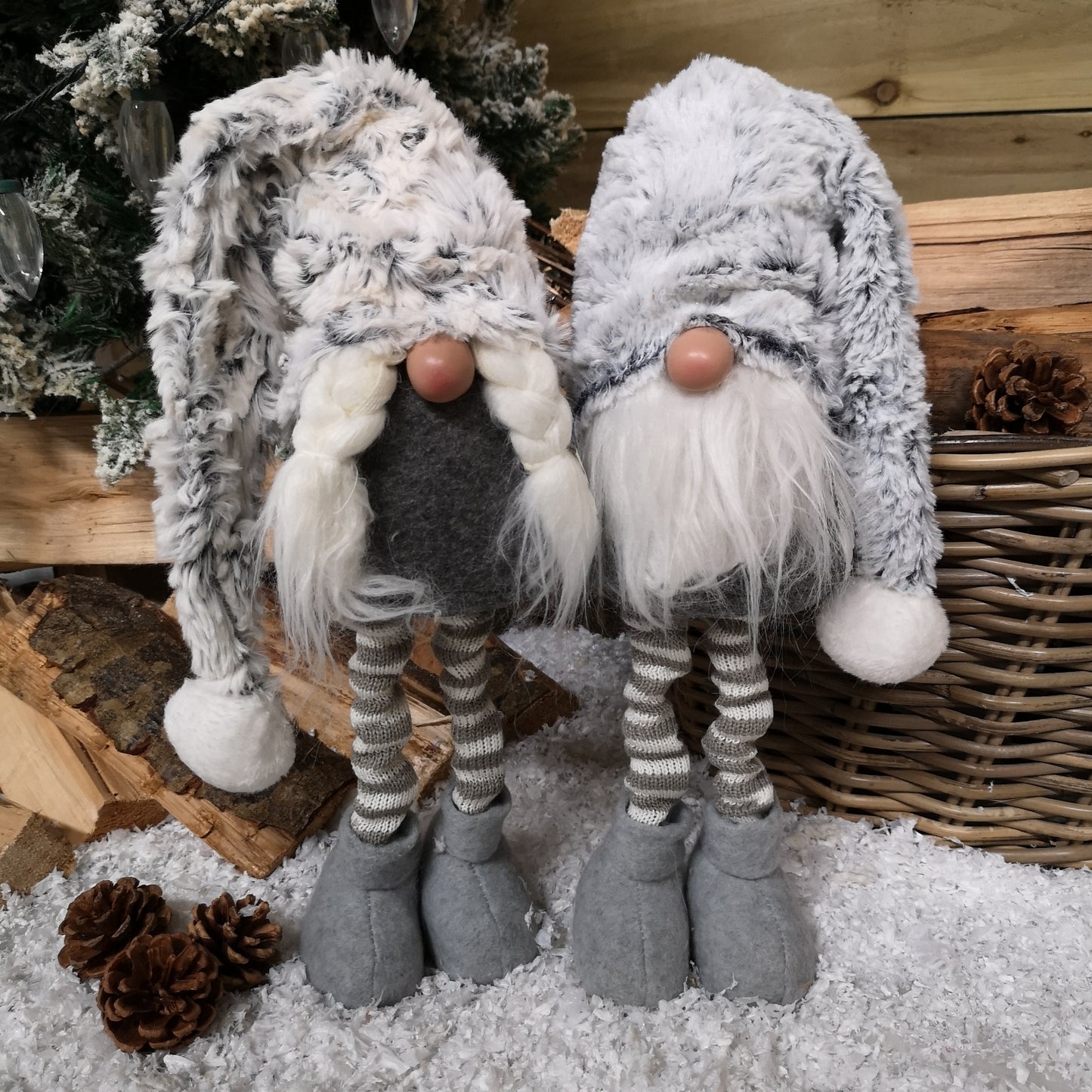 80cm Festive Christmas Extendable Legs Fur Gonk - Choice of Male or Female