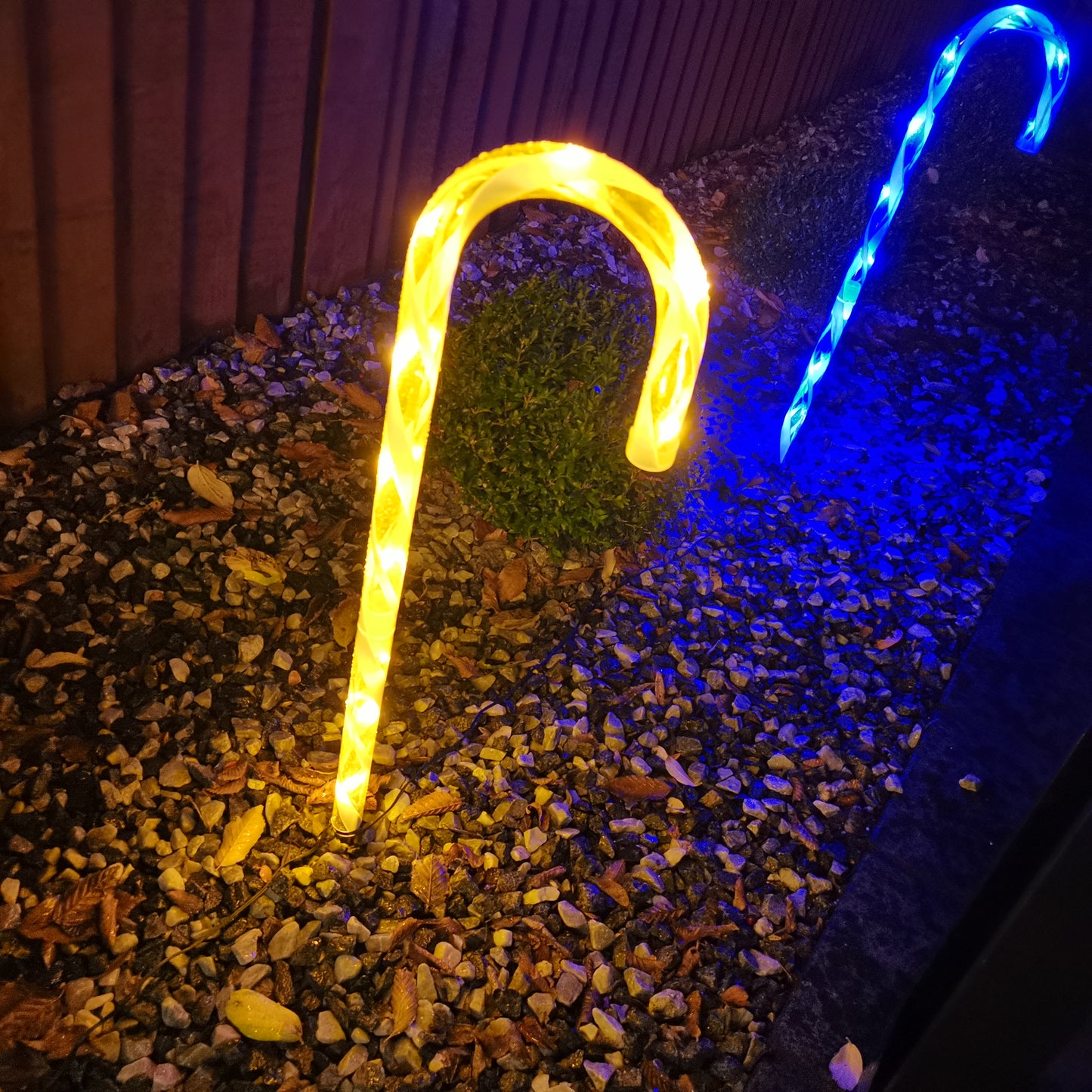 4pcs 62cm Outdoor Multicoloured Christmas Candy Cane LED Path Lights for Garden