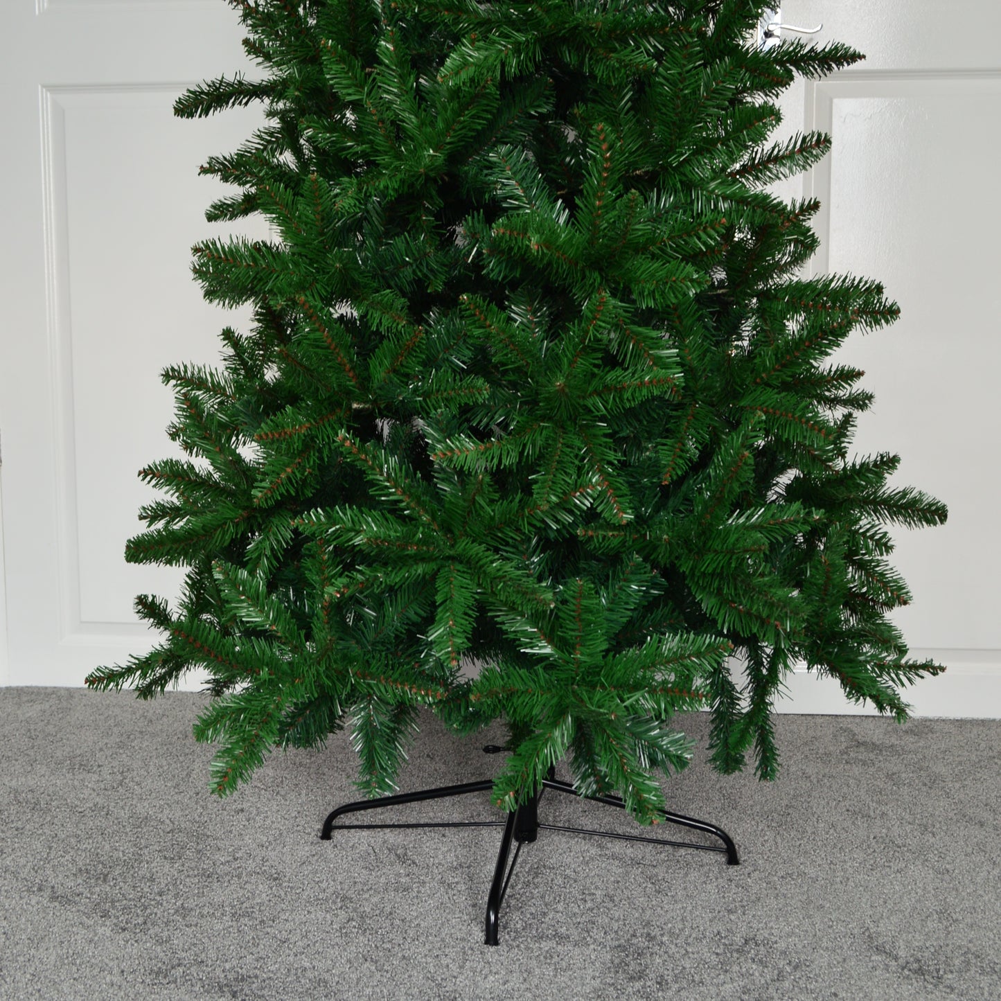 8ft (240cm) Newfoundland Slim (116cm) Pine Christmas Tree With 1,162 Tips