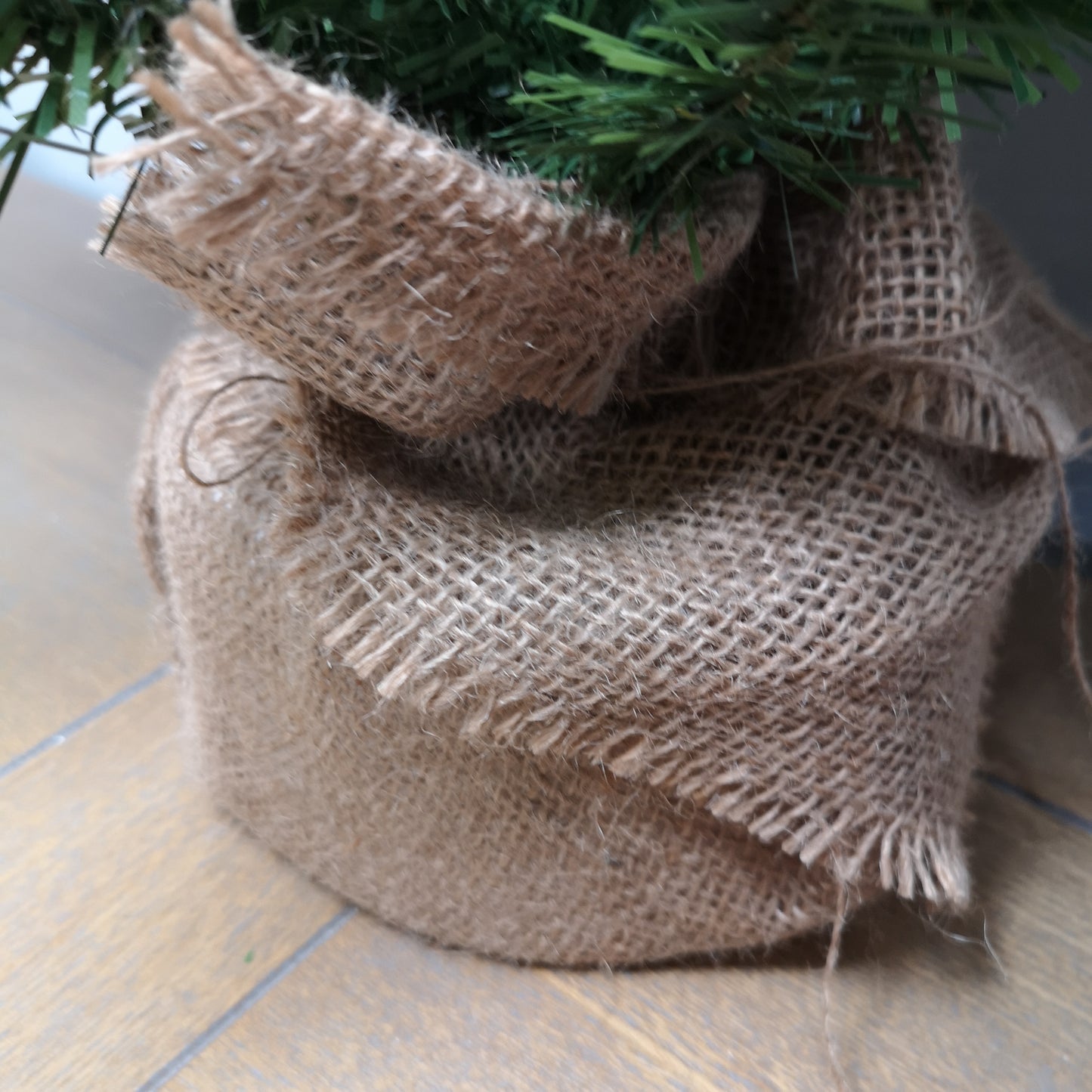 3ft (90cm) Mini Plain Green PVC Christmas Tree in a Jute Bag