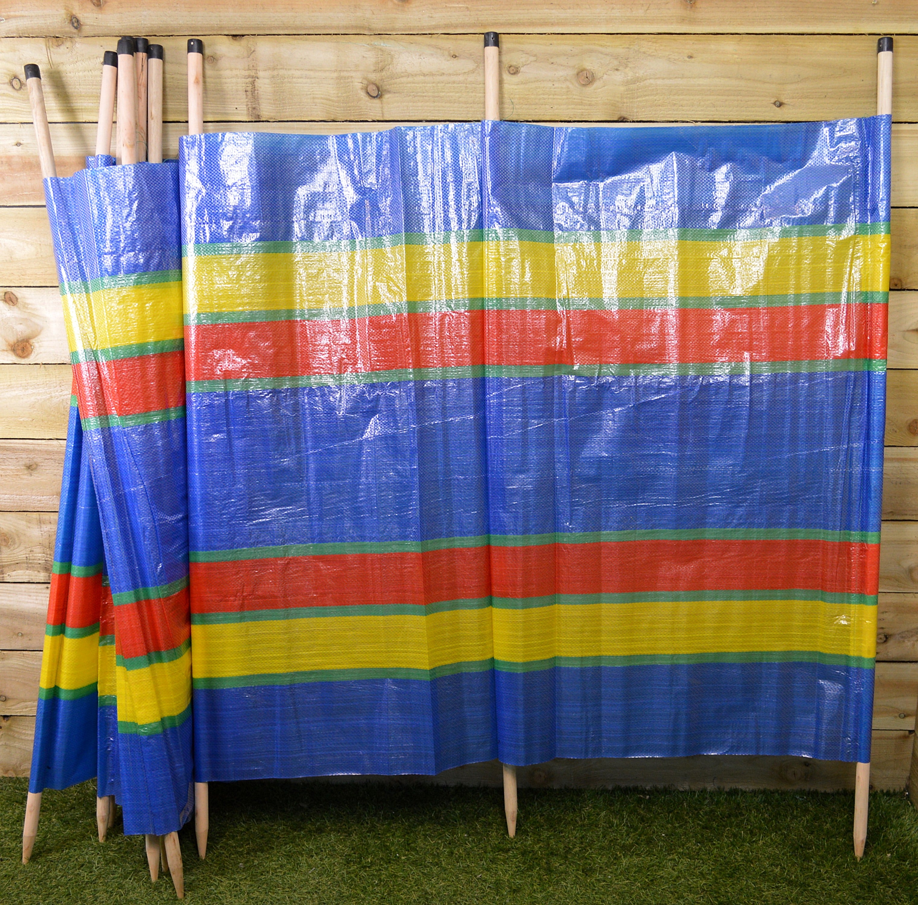 15.2ft (4.6m) Long 1m High 8 Pole Beach / Camping Windbreak / Wind Break