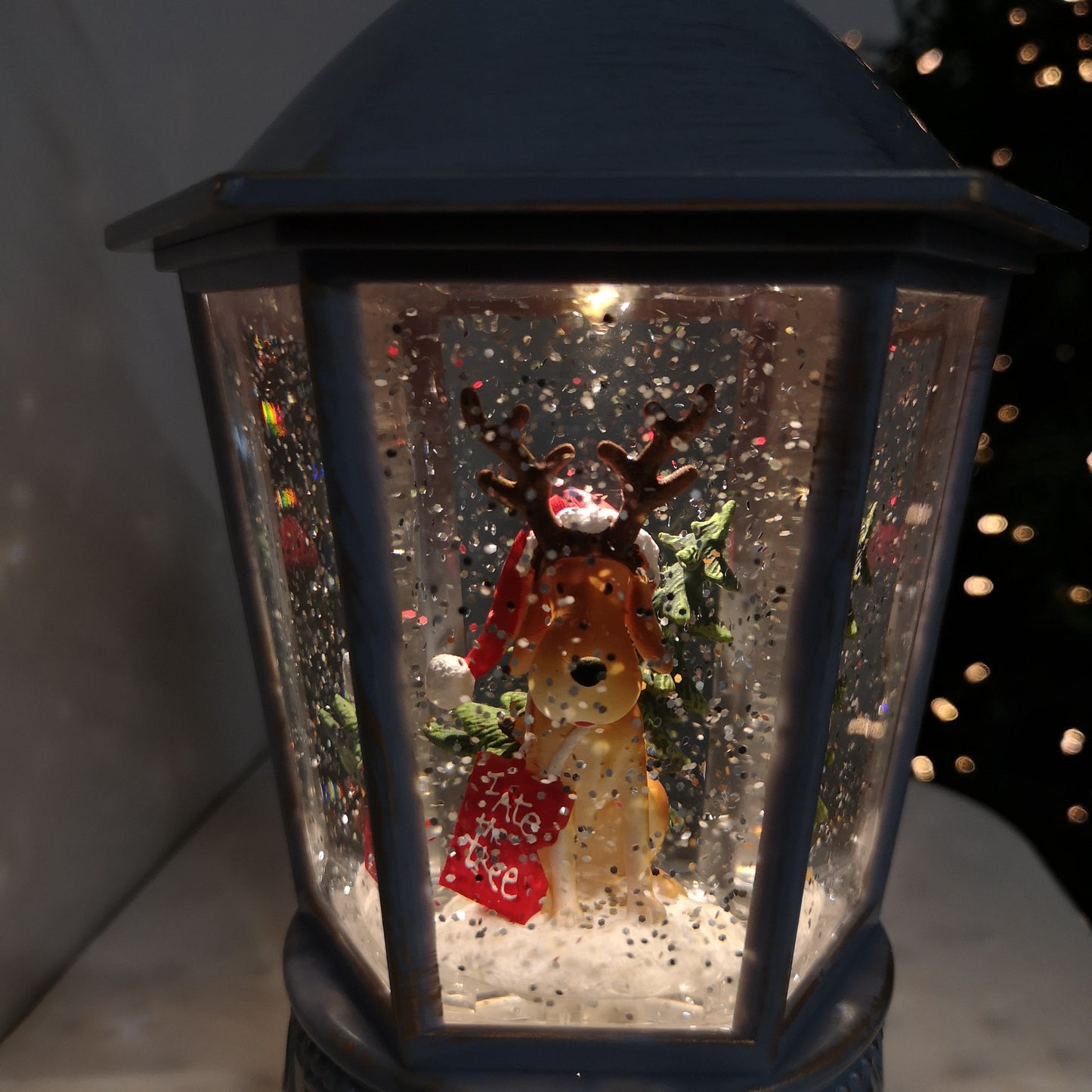 26cm Dual Power LED Indoor Christmas Water Lantern Decoration