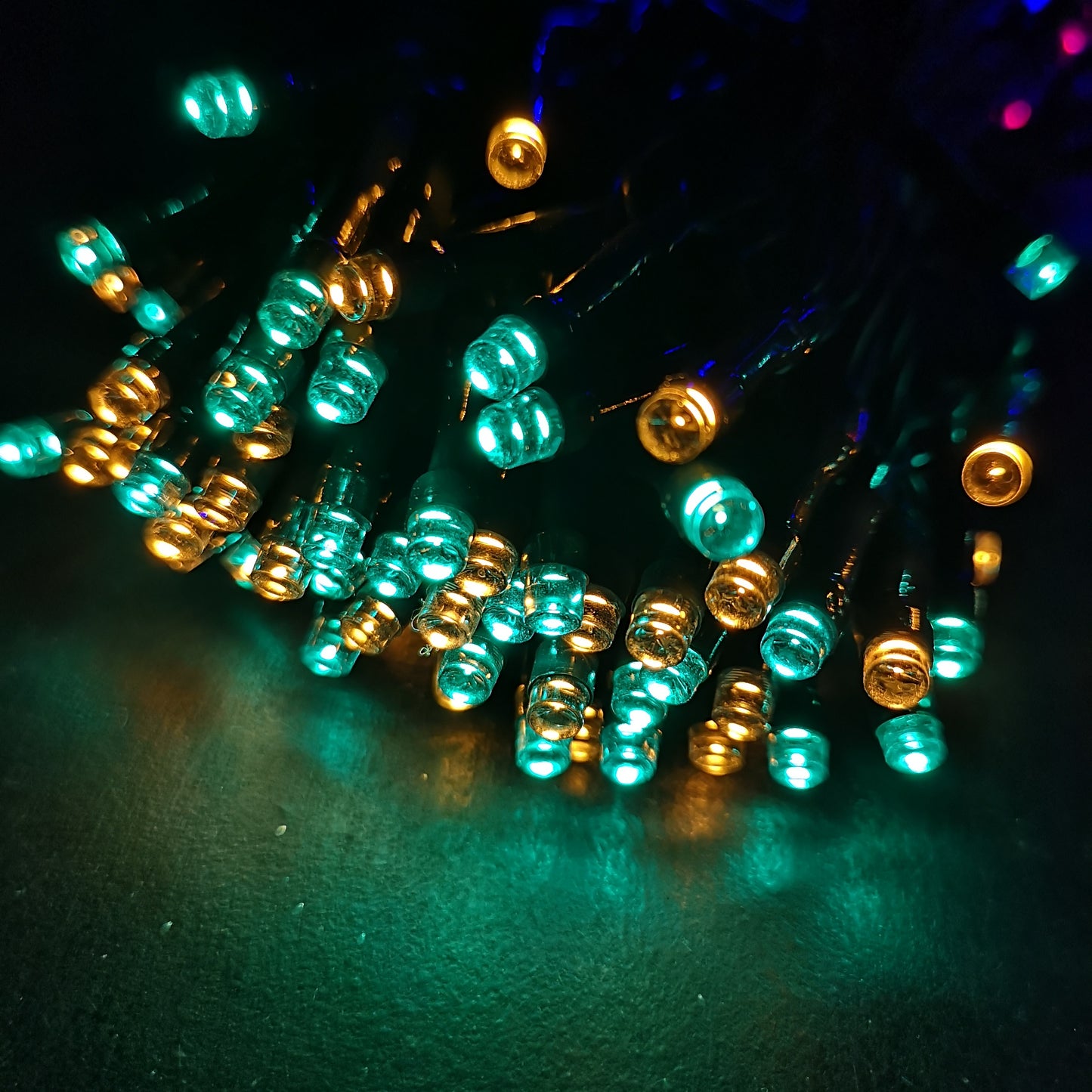 50 LED 5m Premier Christmas Indoor Outdoor Multi Function Battery Operated String Lights with Timer in Multicoloured